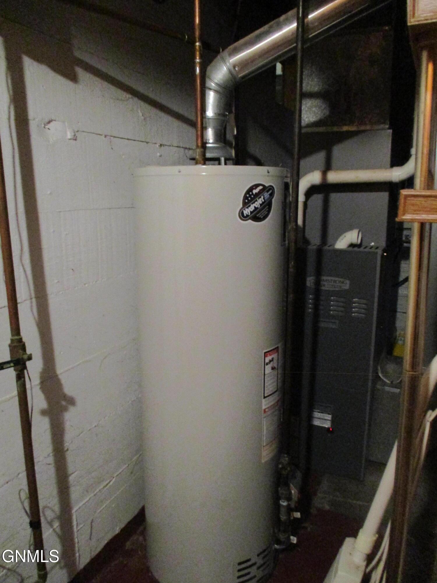 main property photo 34