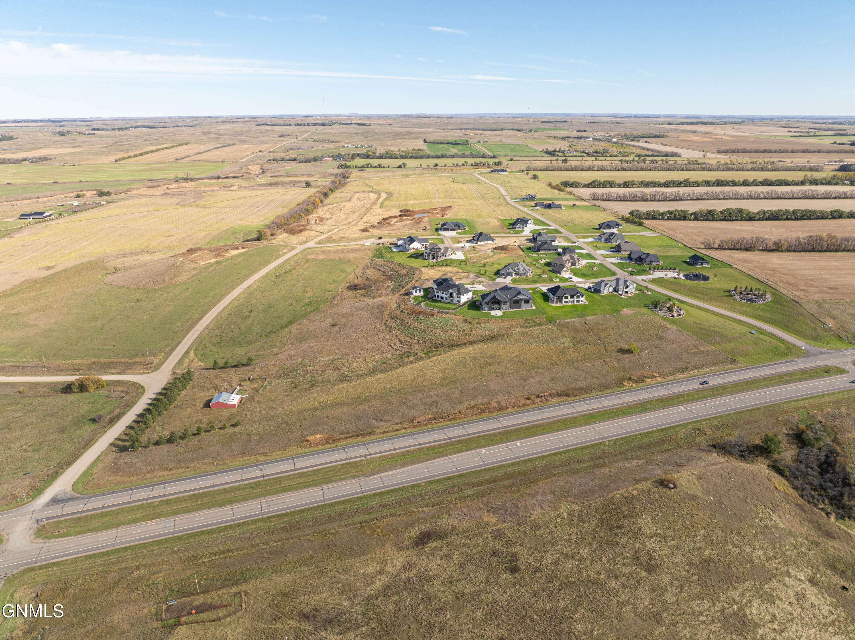 main property photo 5