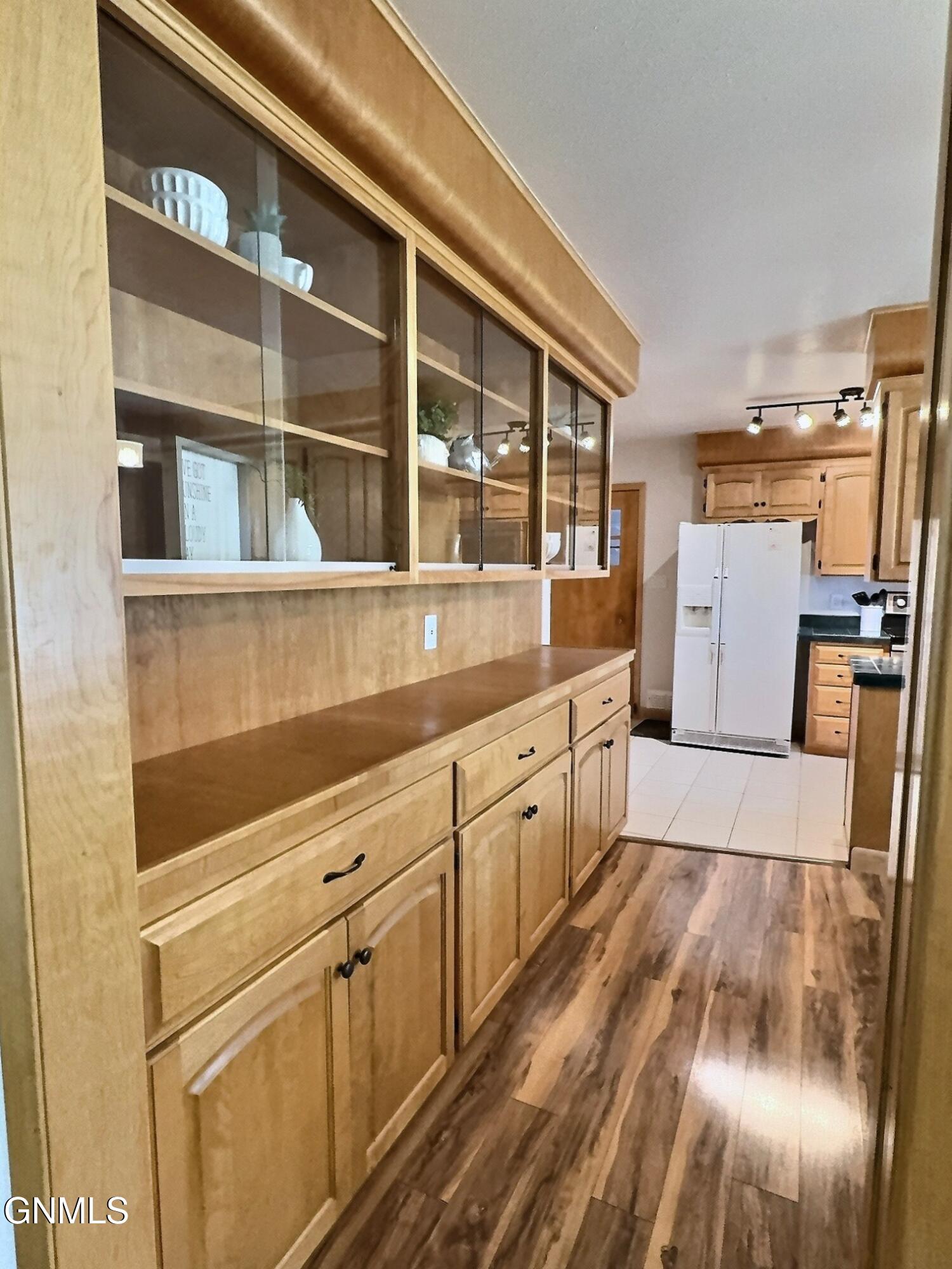 property viewer photo 13