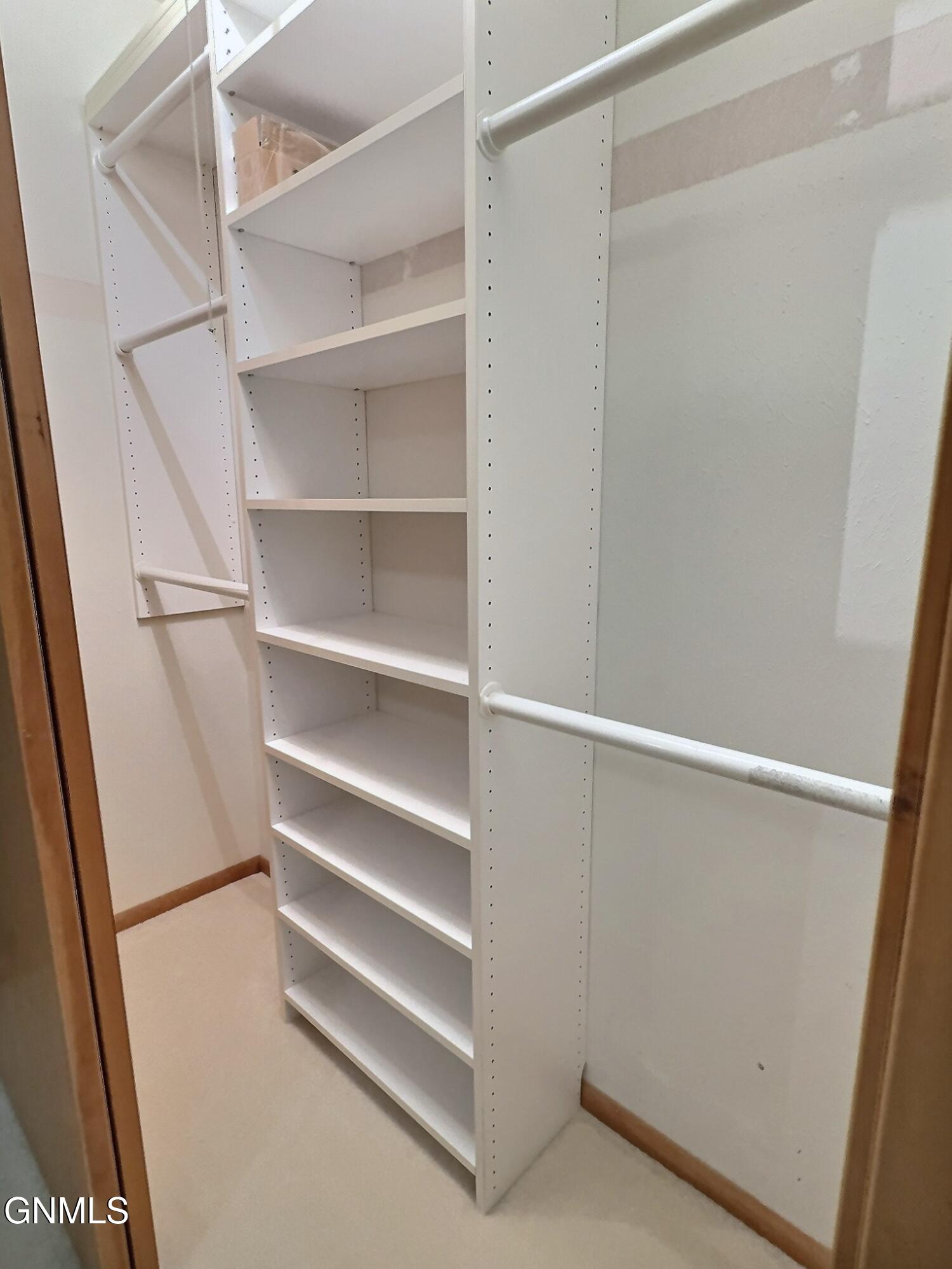 property viewer photo 24