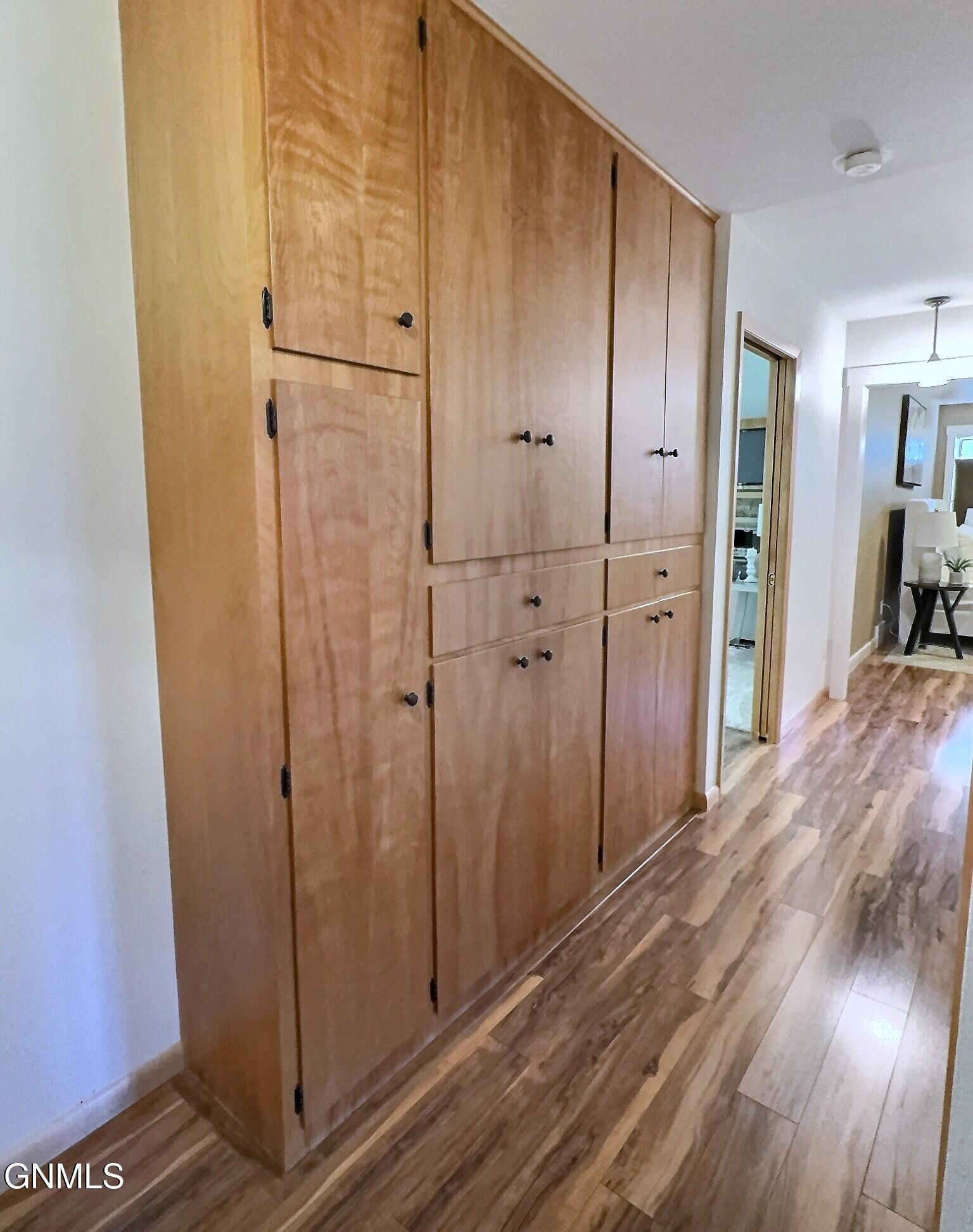 property viewer photo 26