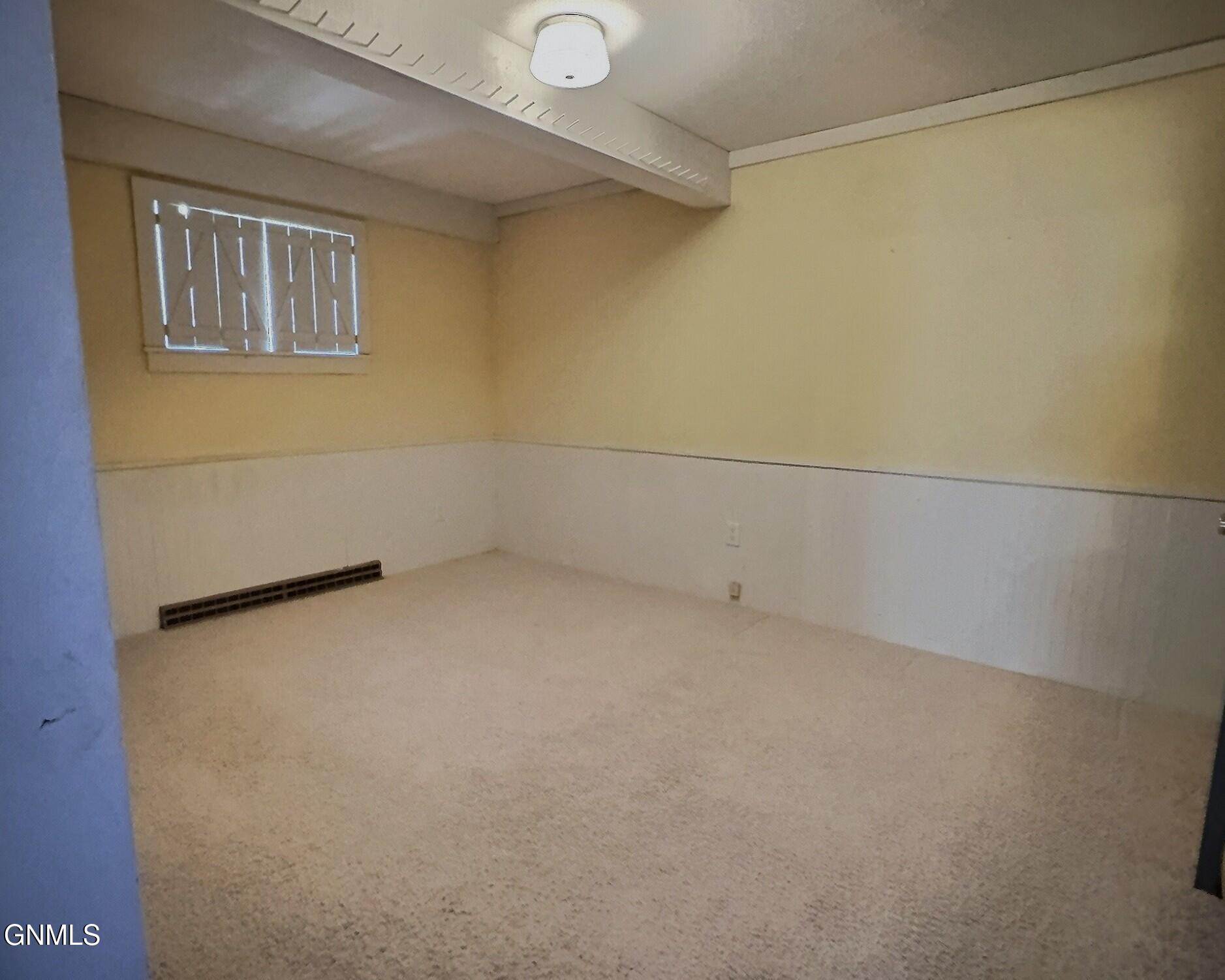 property viewer photo 35