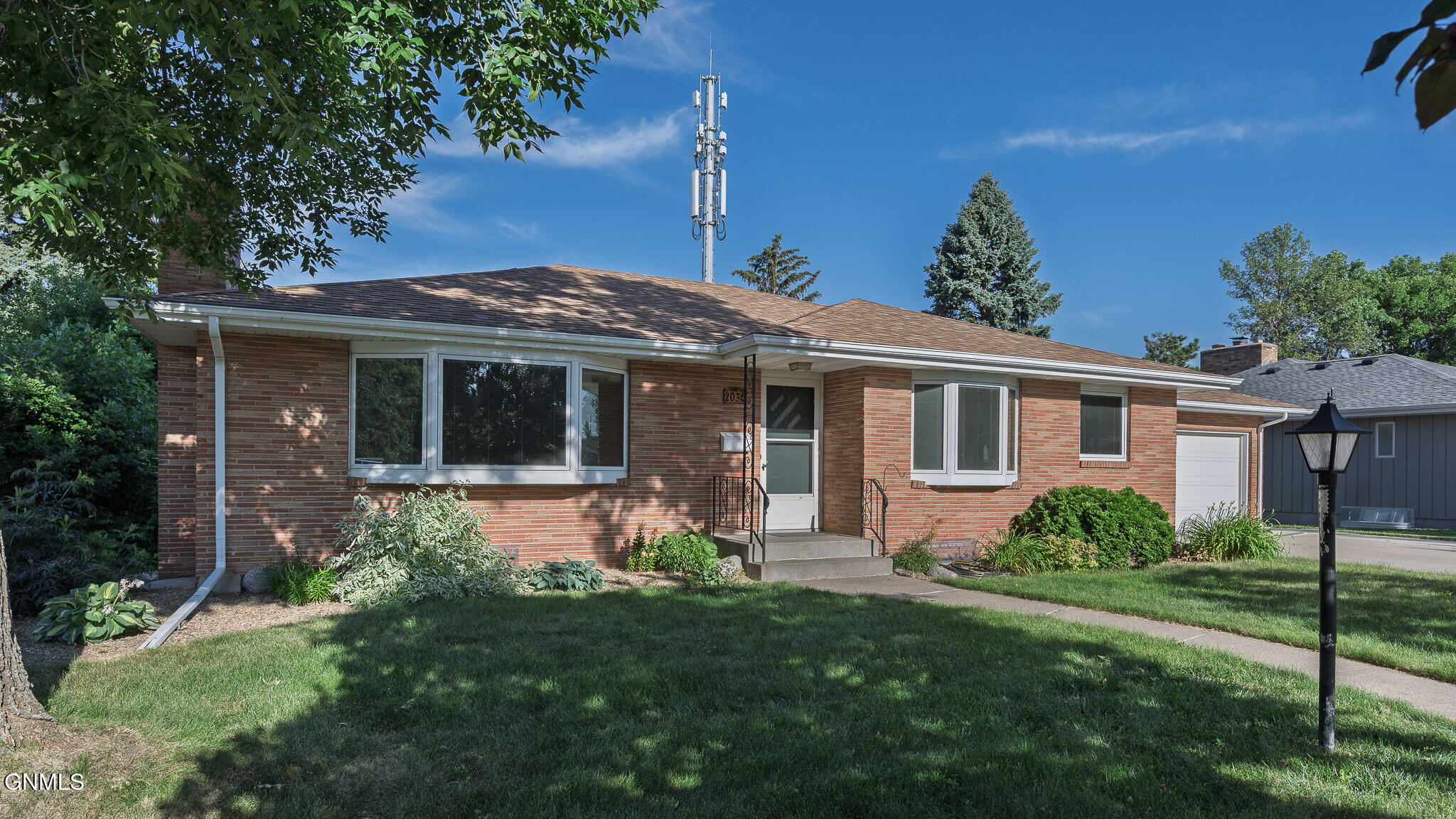 property viewer photo 38