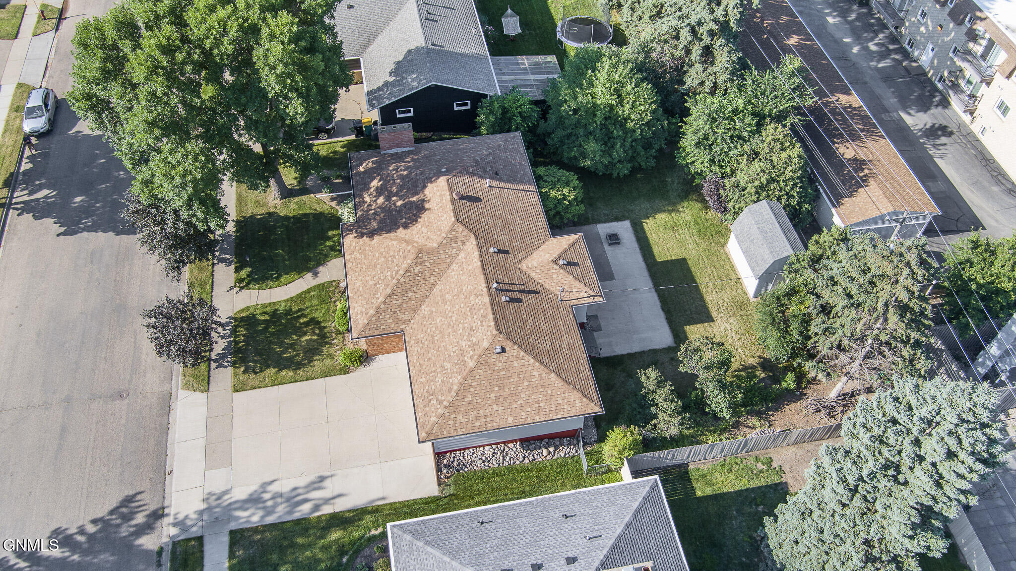 property viewer photo 43