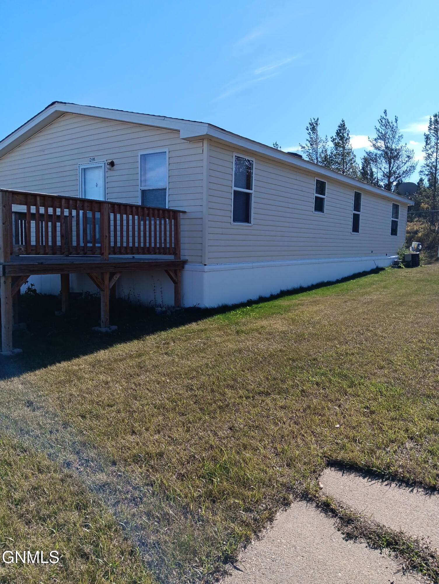 main property photo 0