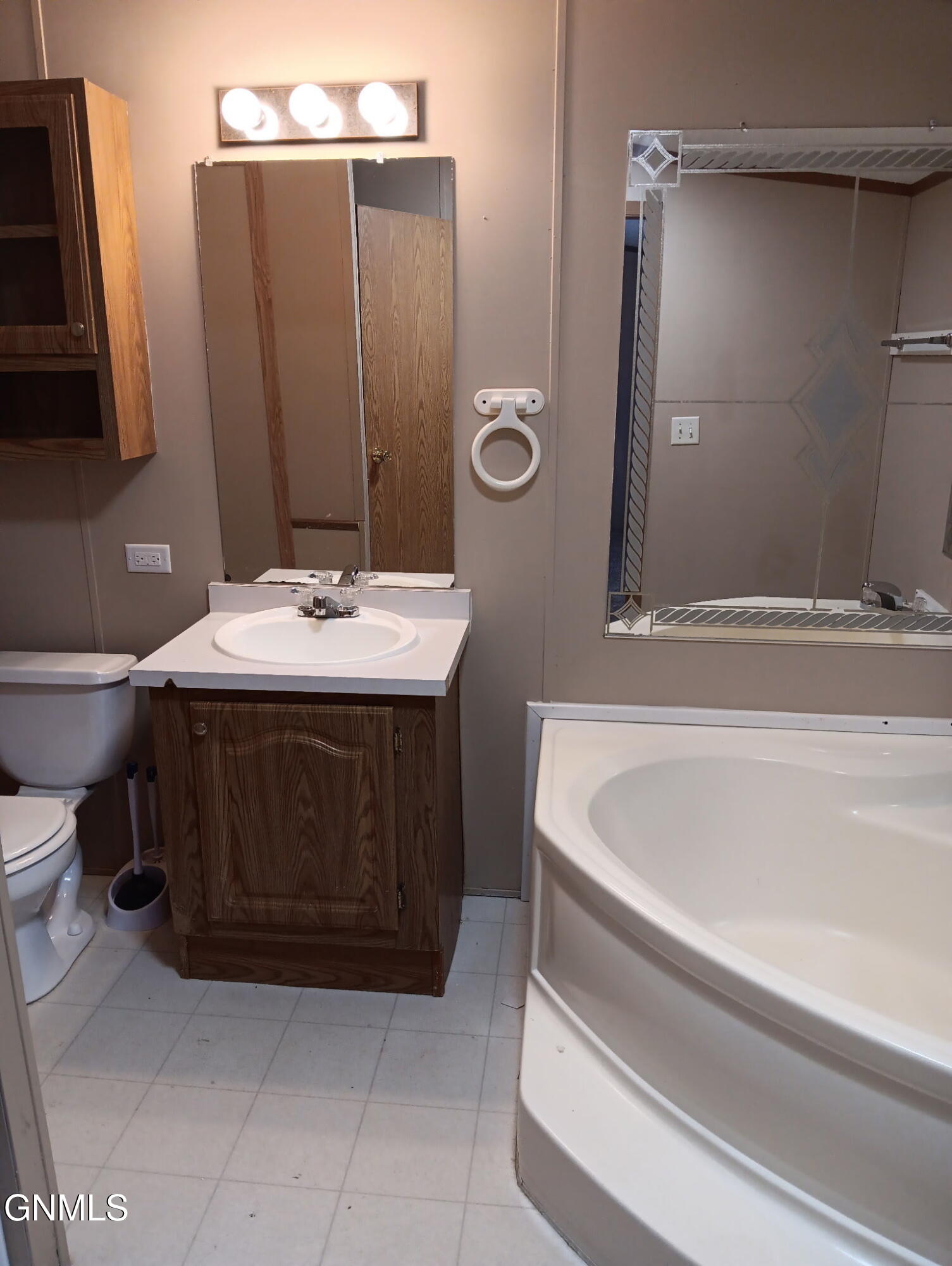 property viewer photo 14