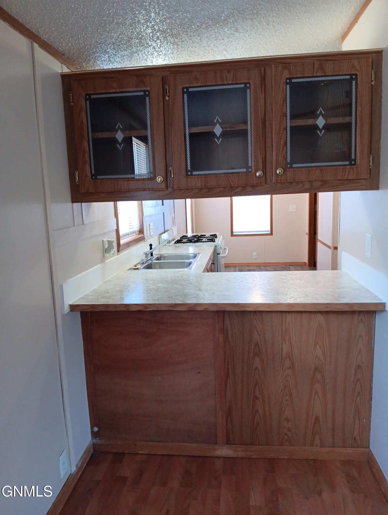 property viewer photo 16