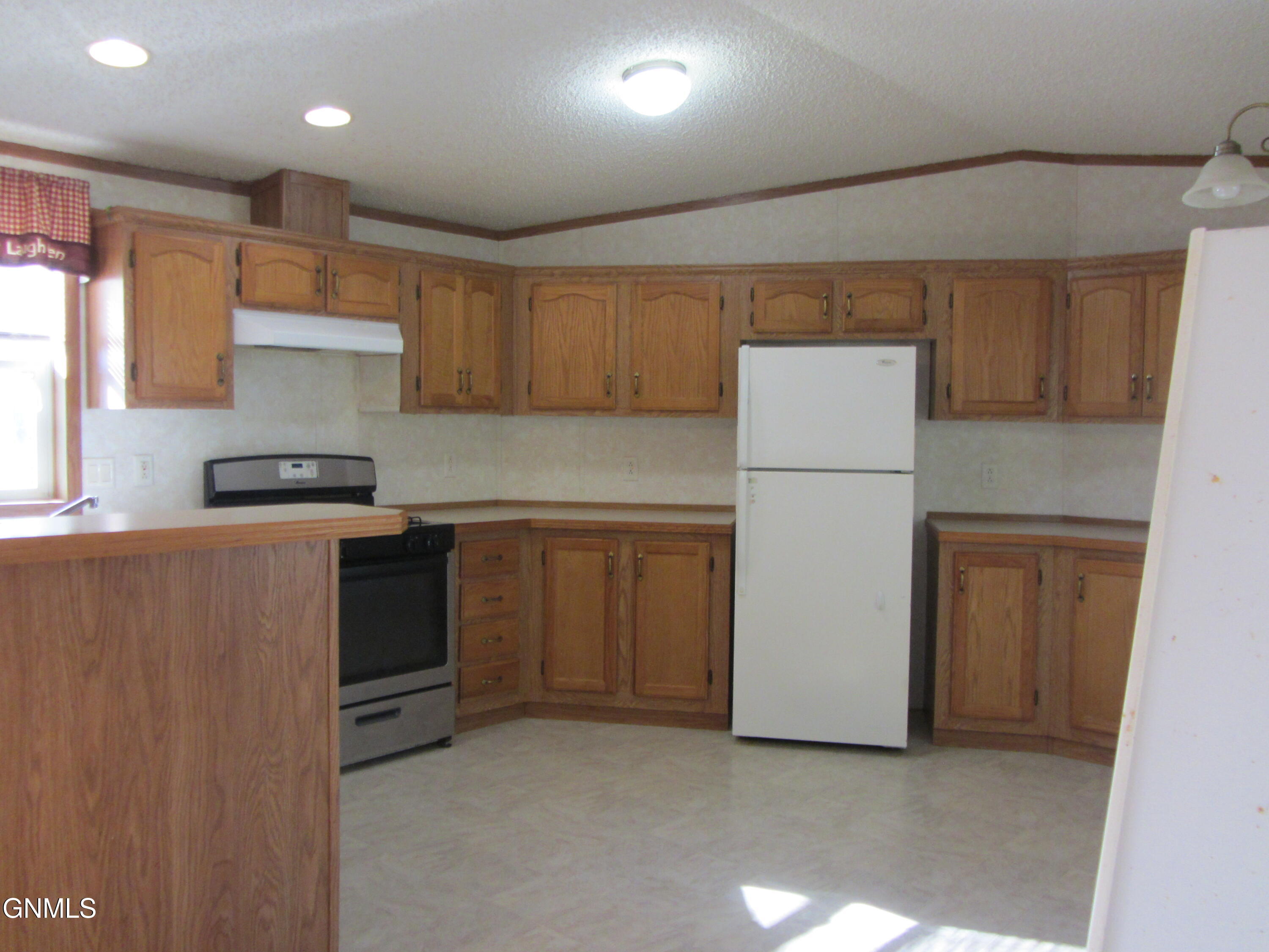 property viewer photo 4