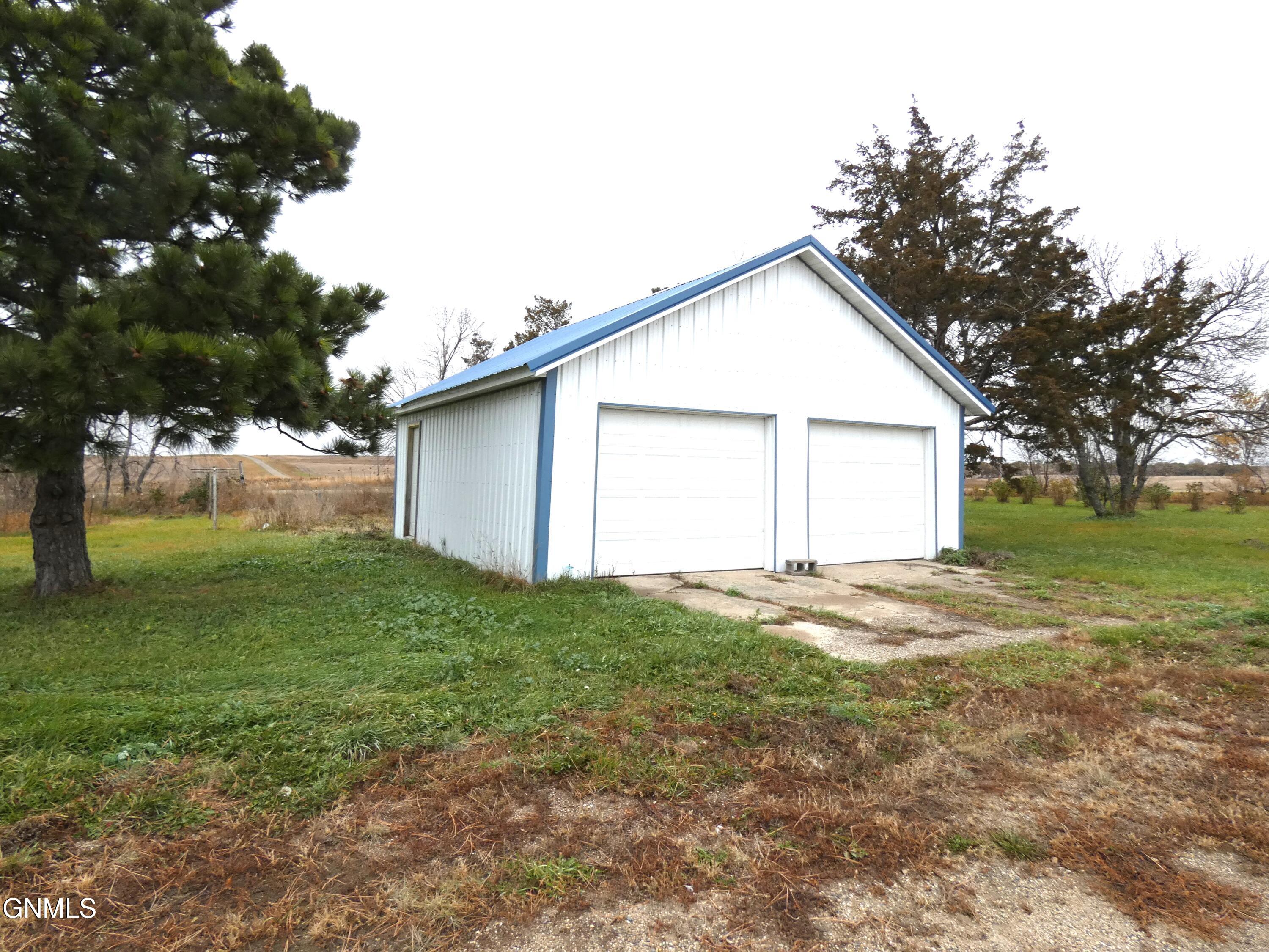 property viewer photo 2