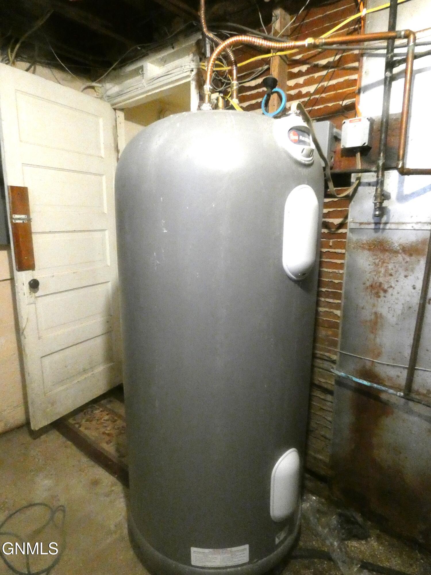property viewer photo 24