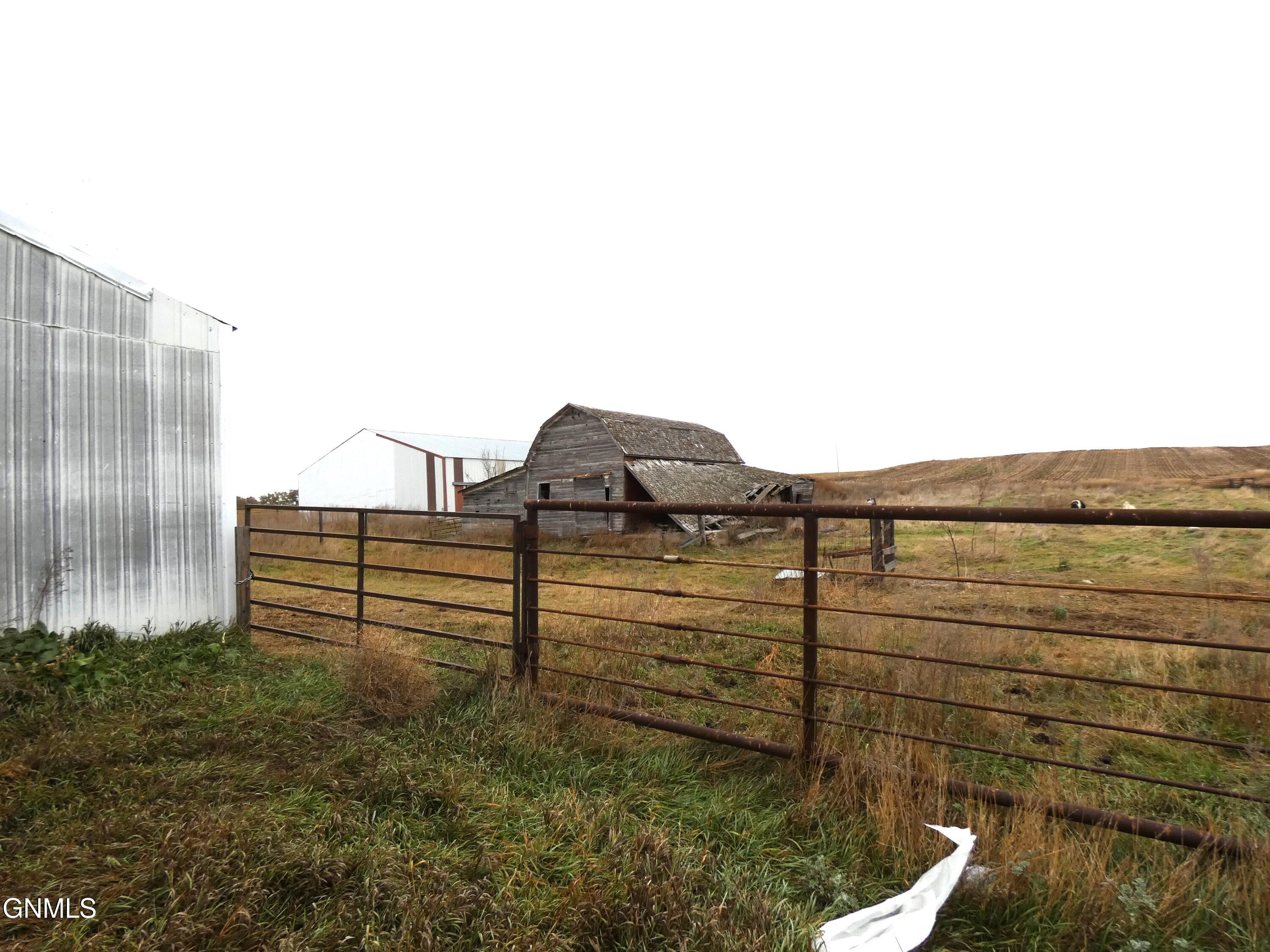 property viewer photo 40