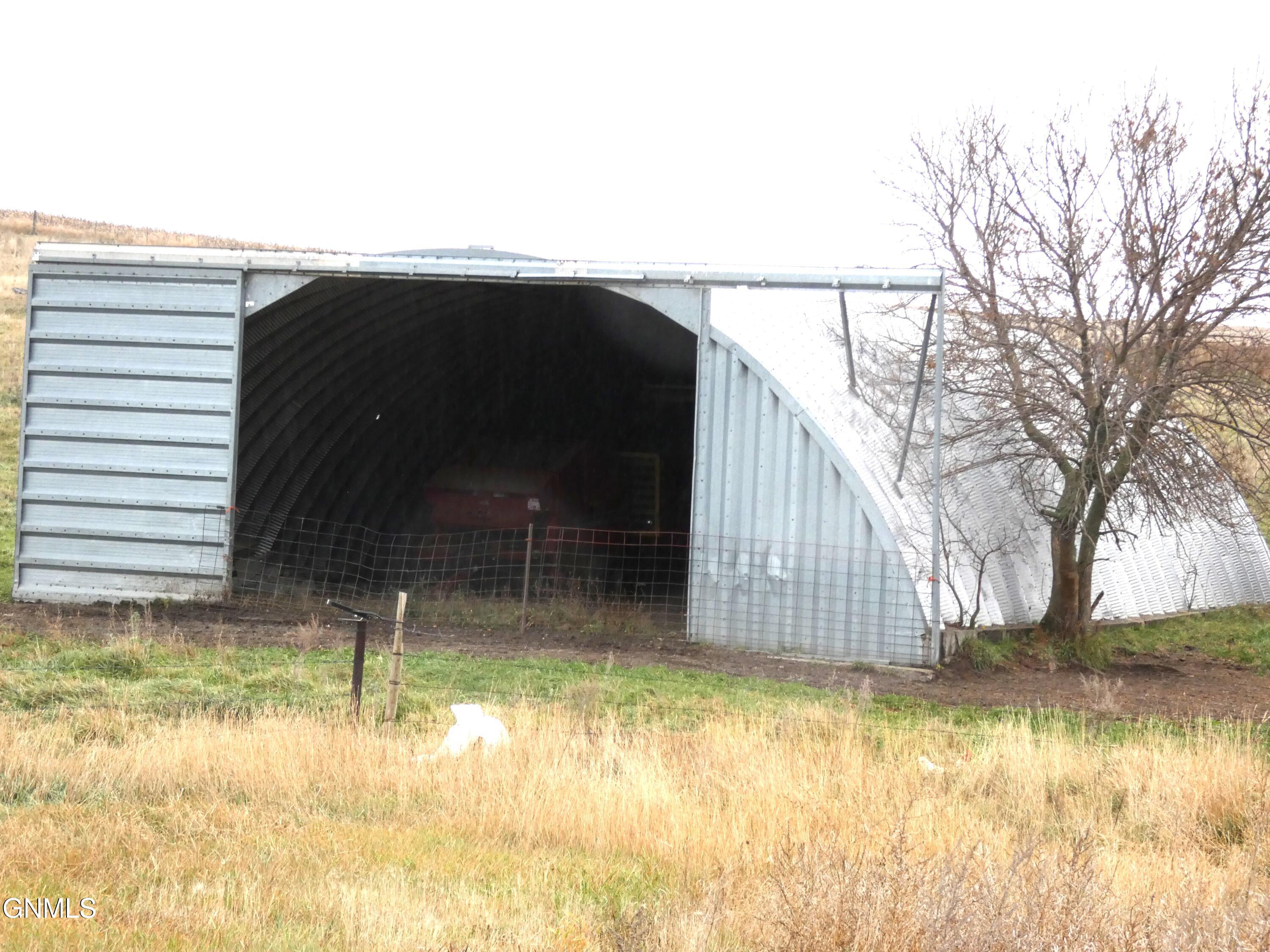 property viewer photo 44