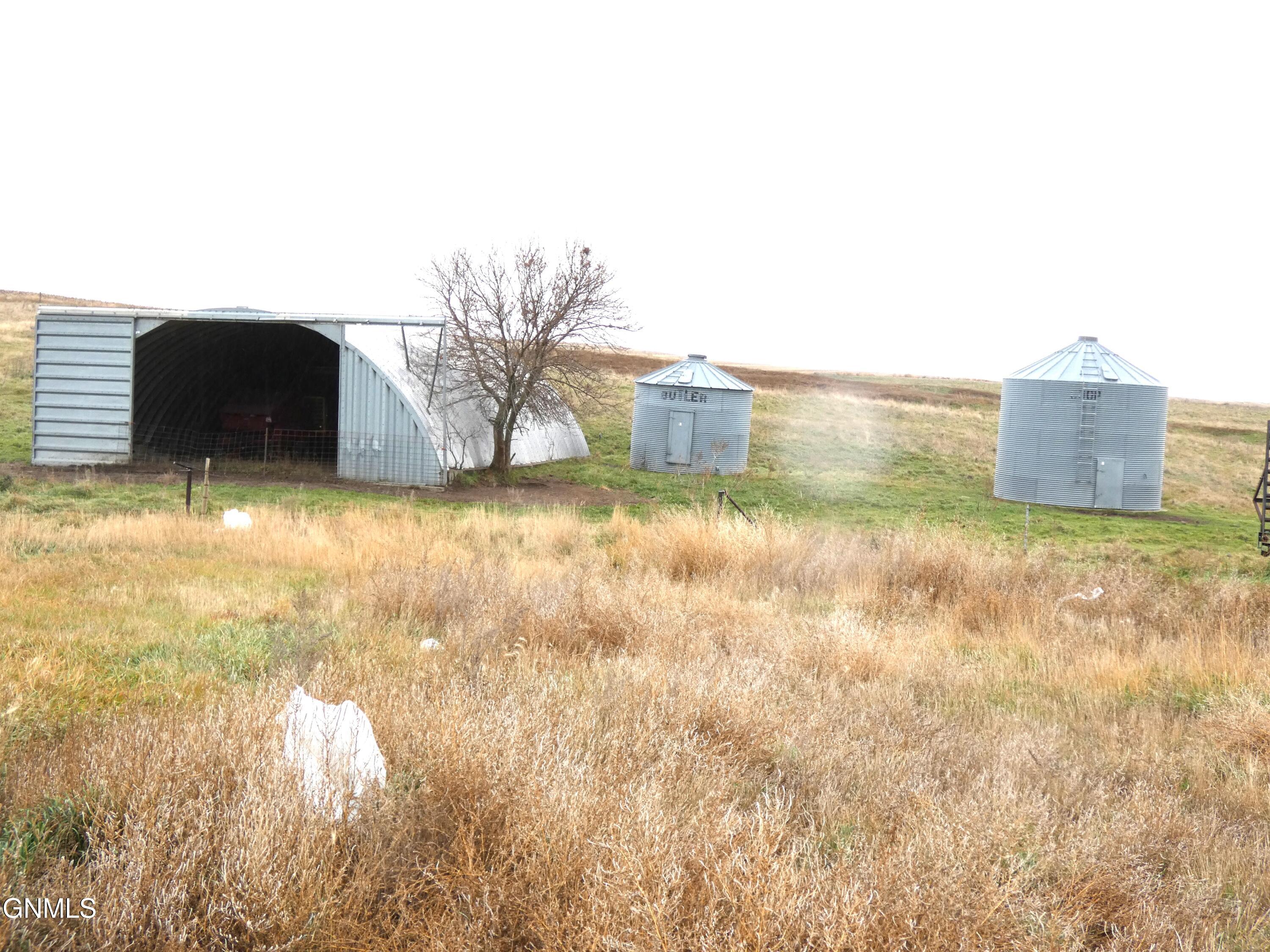 property viewer photo 45