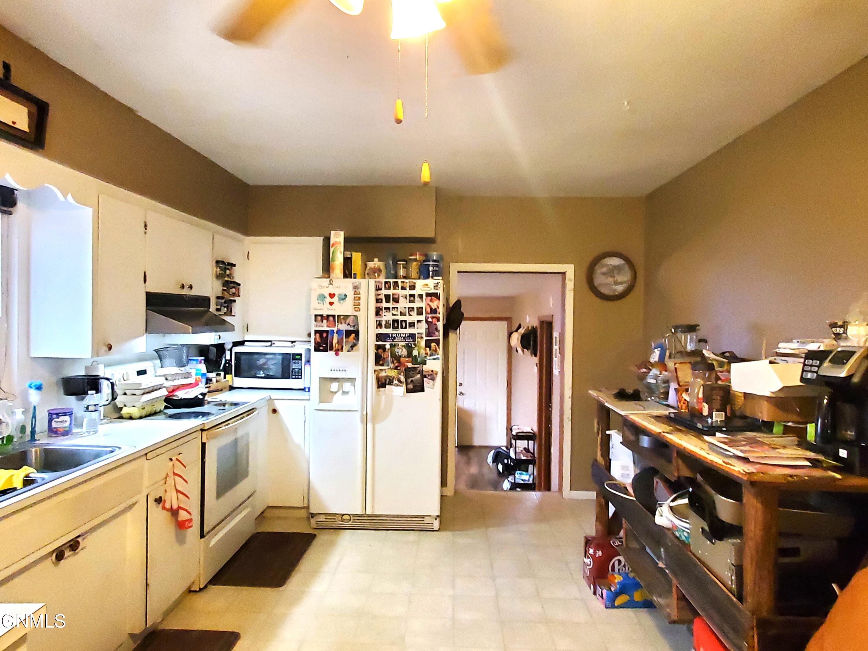 property viewer photo 5