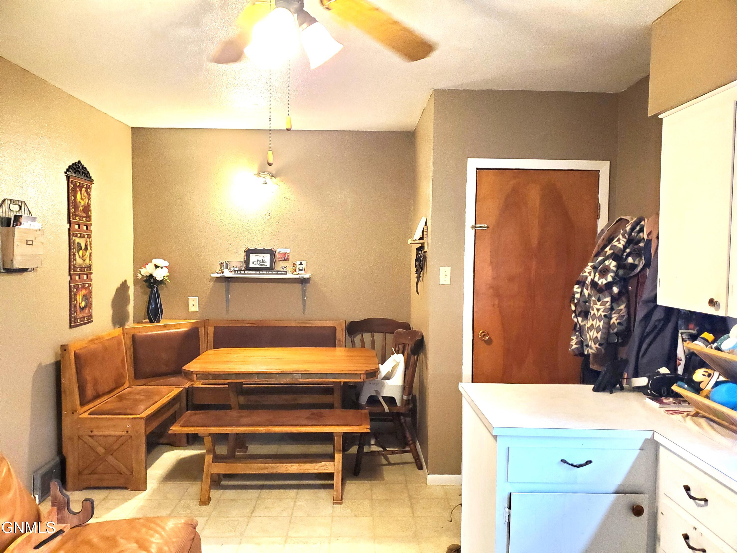 property viewer photo 6