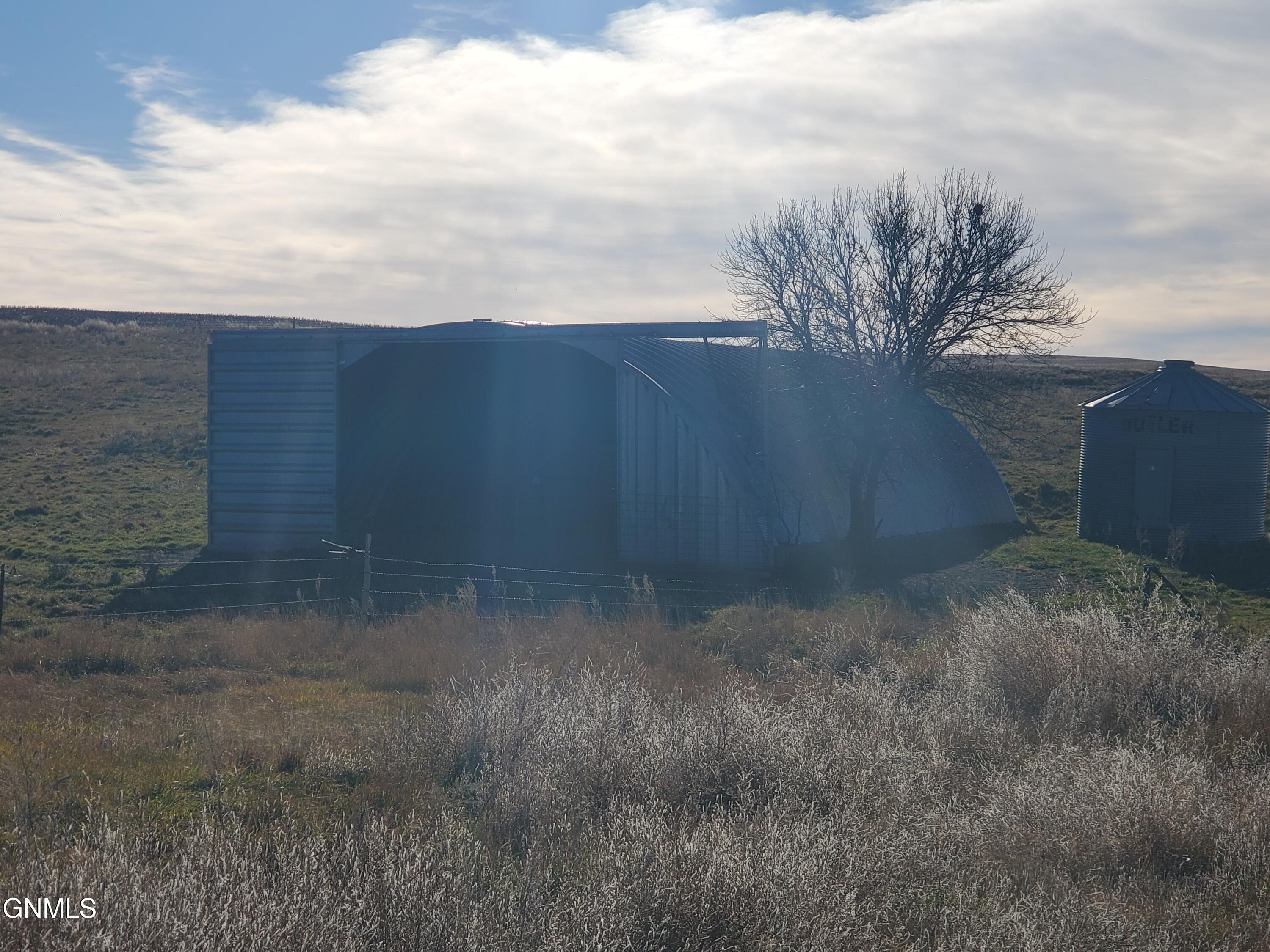 property viewer photo 61