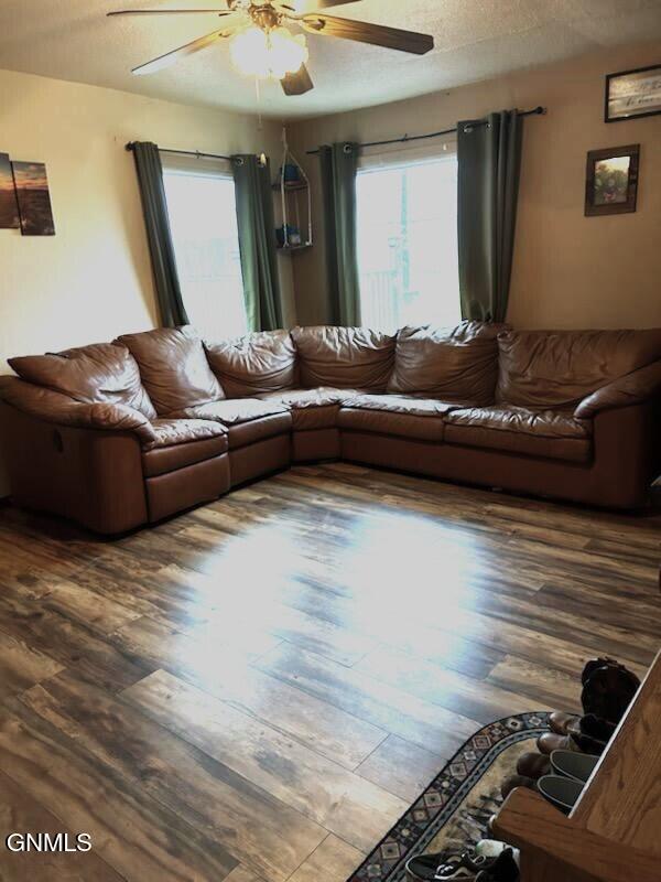 property viewer photo 9