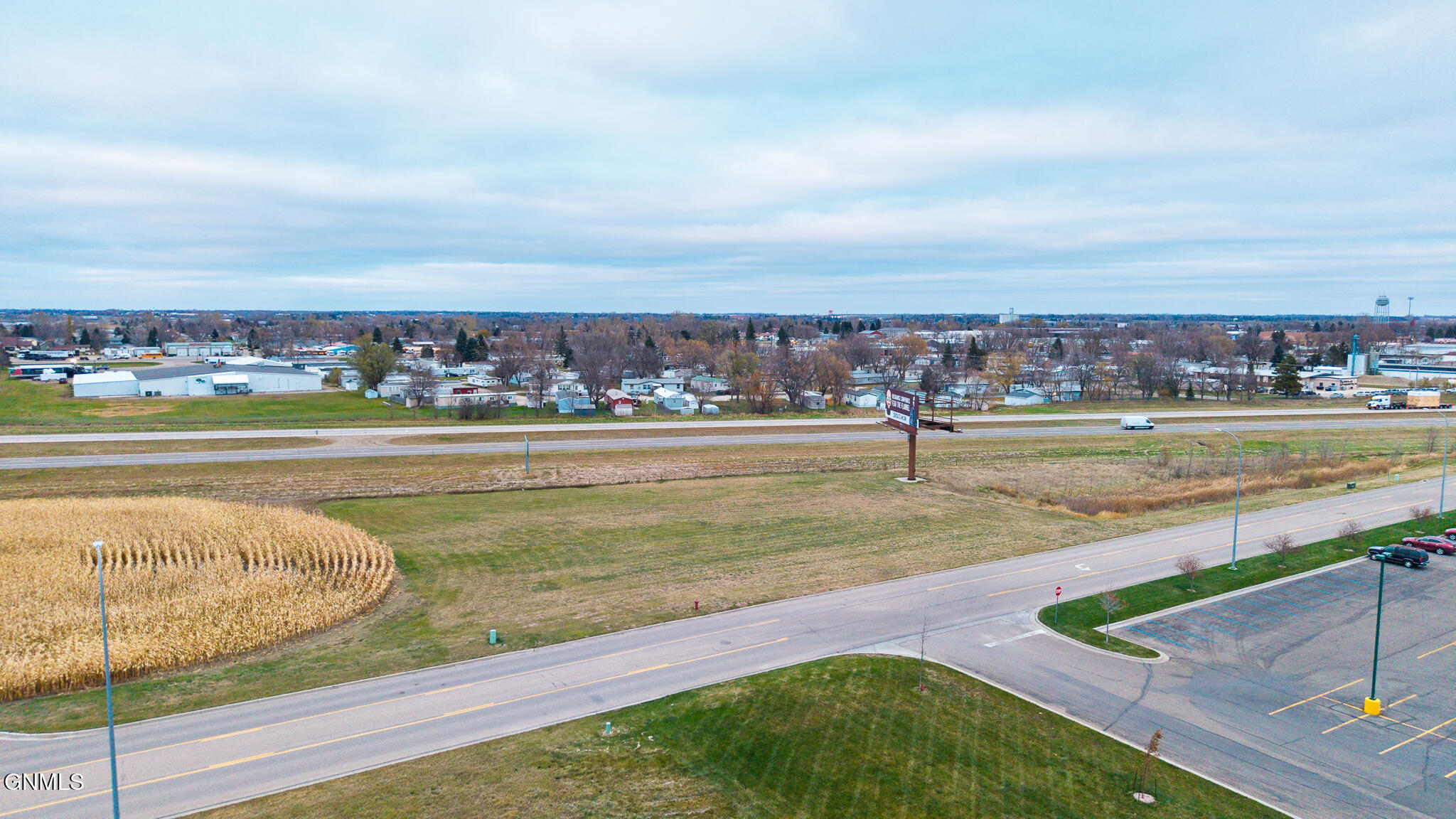 main property photo 8