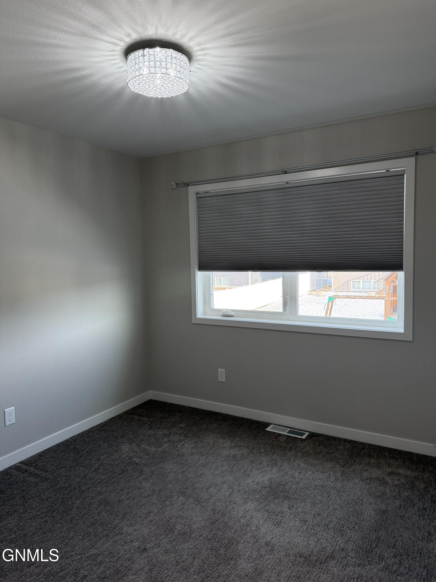 property viewer photo 109