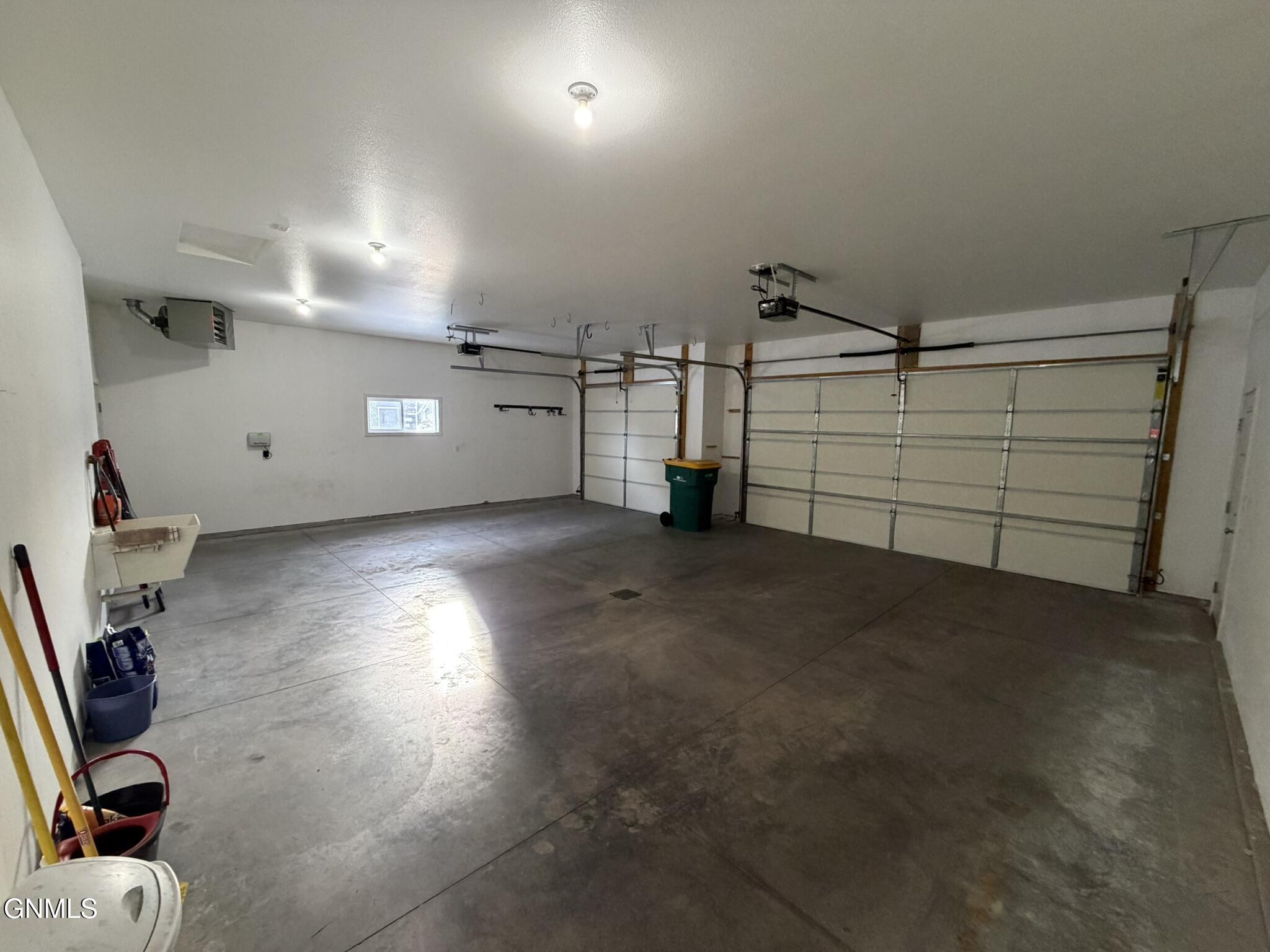 property viewer photo 111