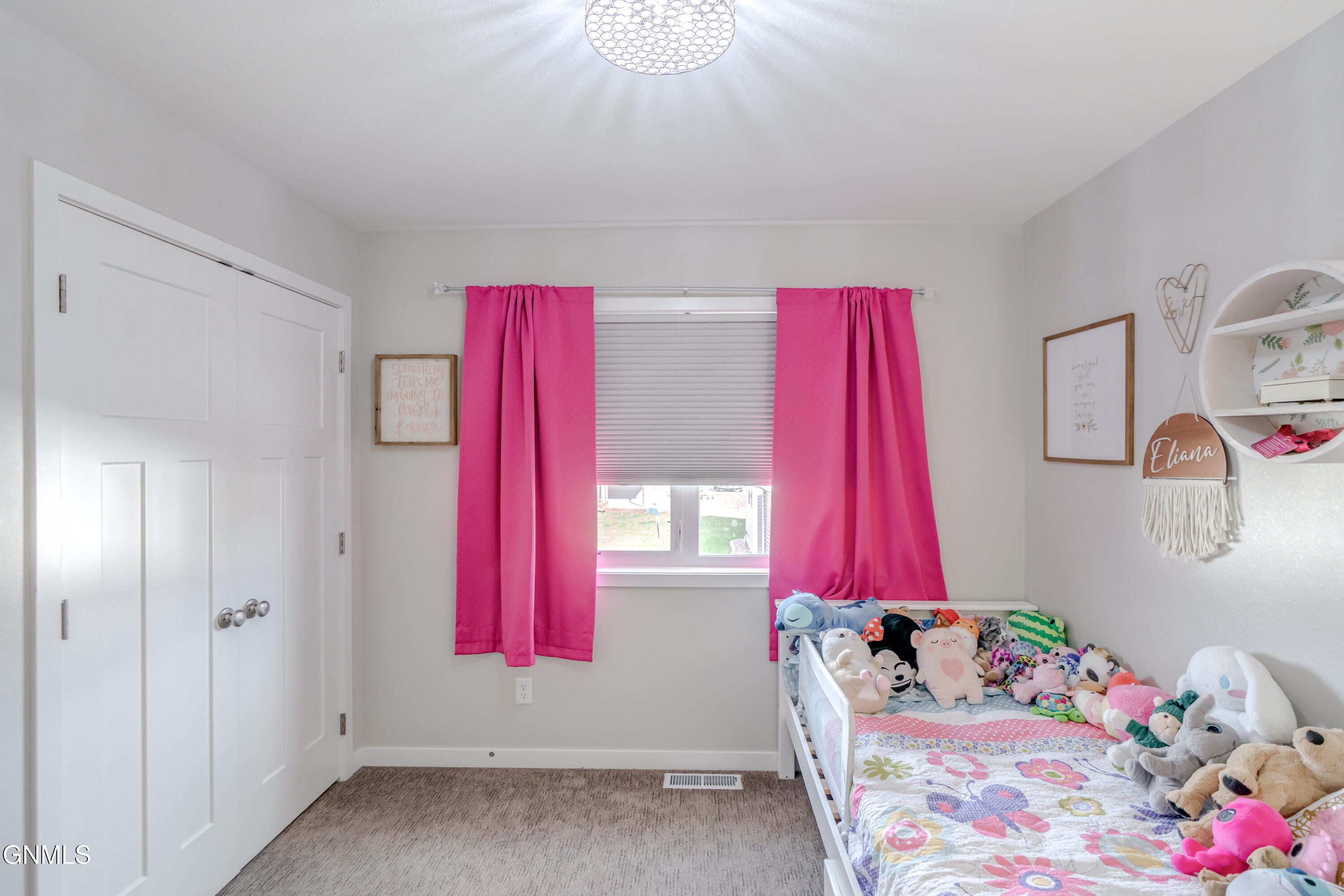 property viewer photo 38