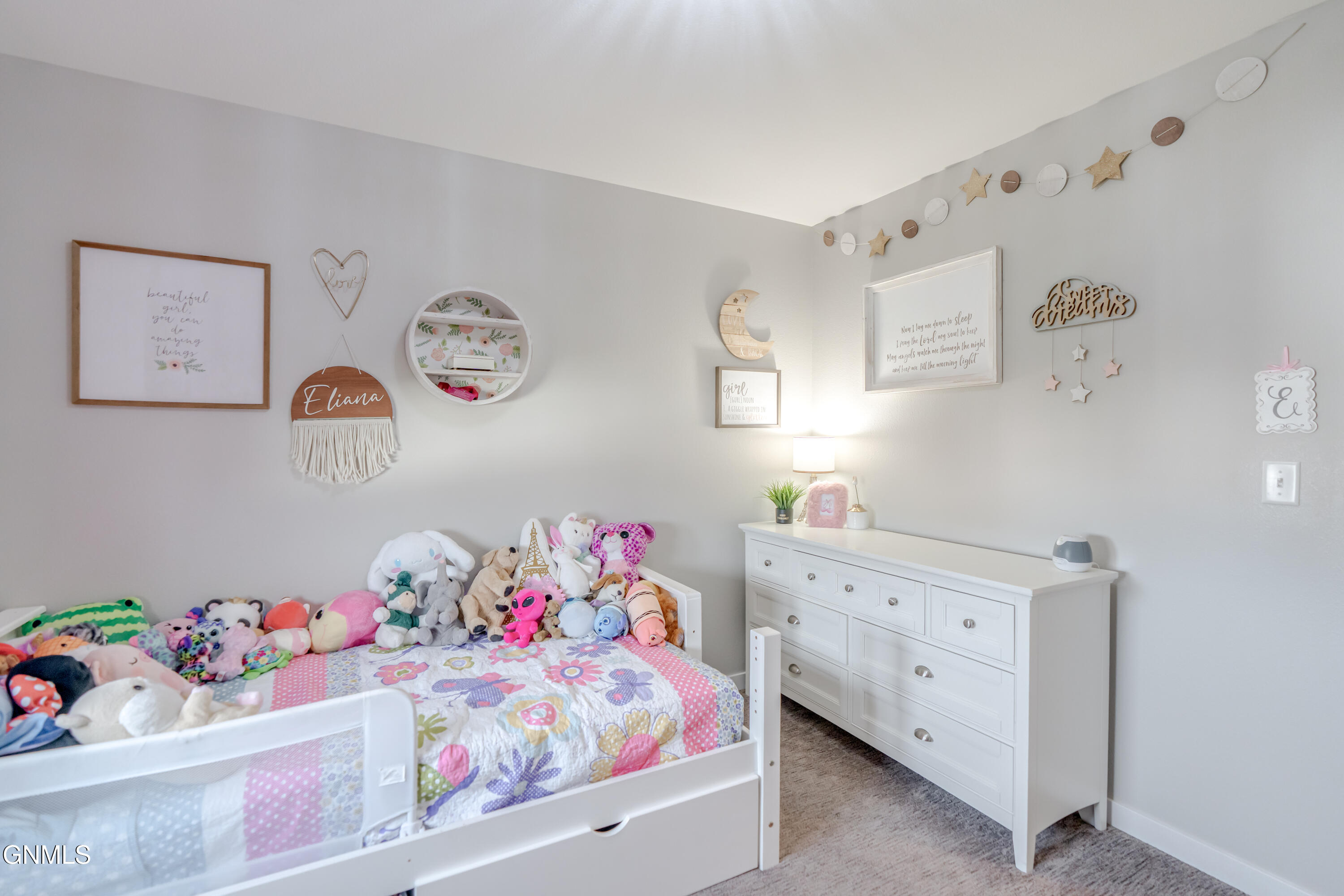 property viewer photo 40