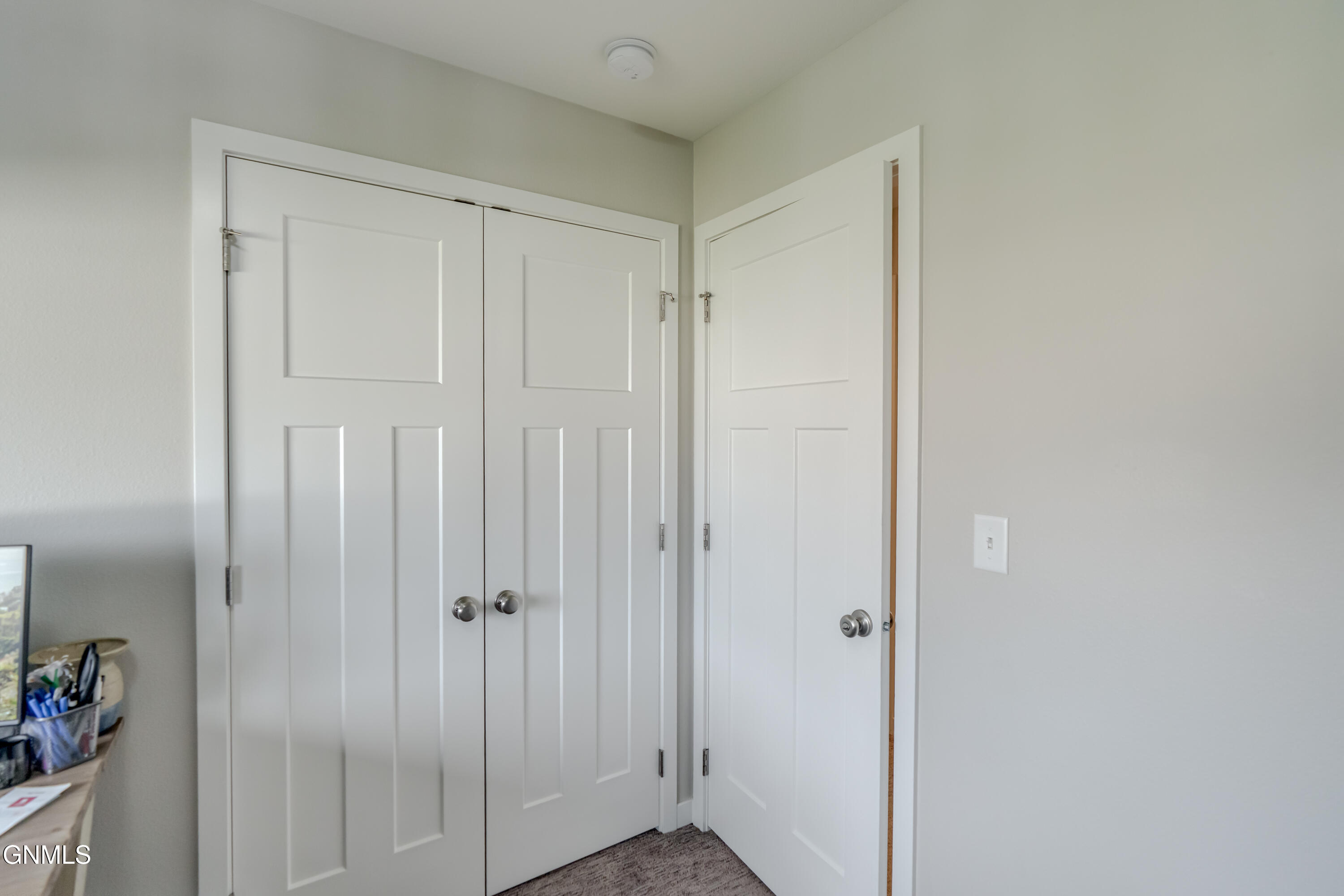 property viewer photo 42