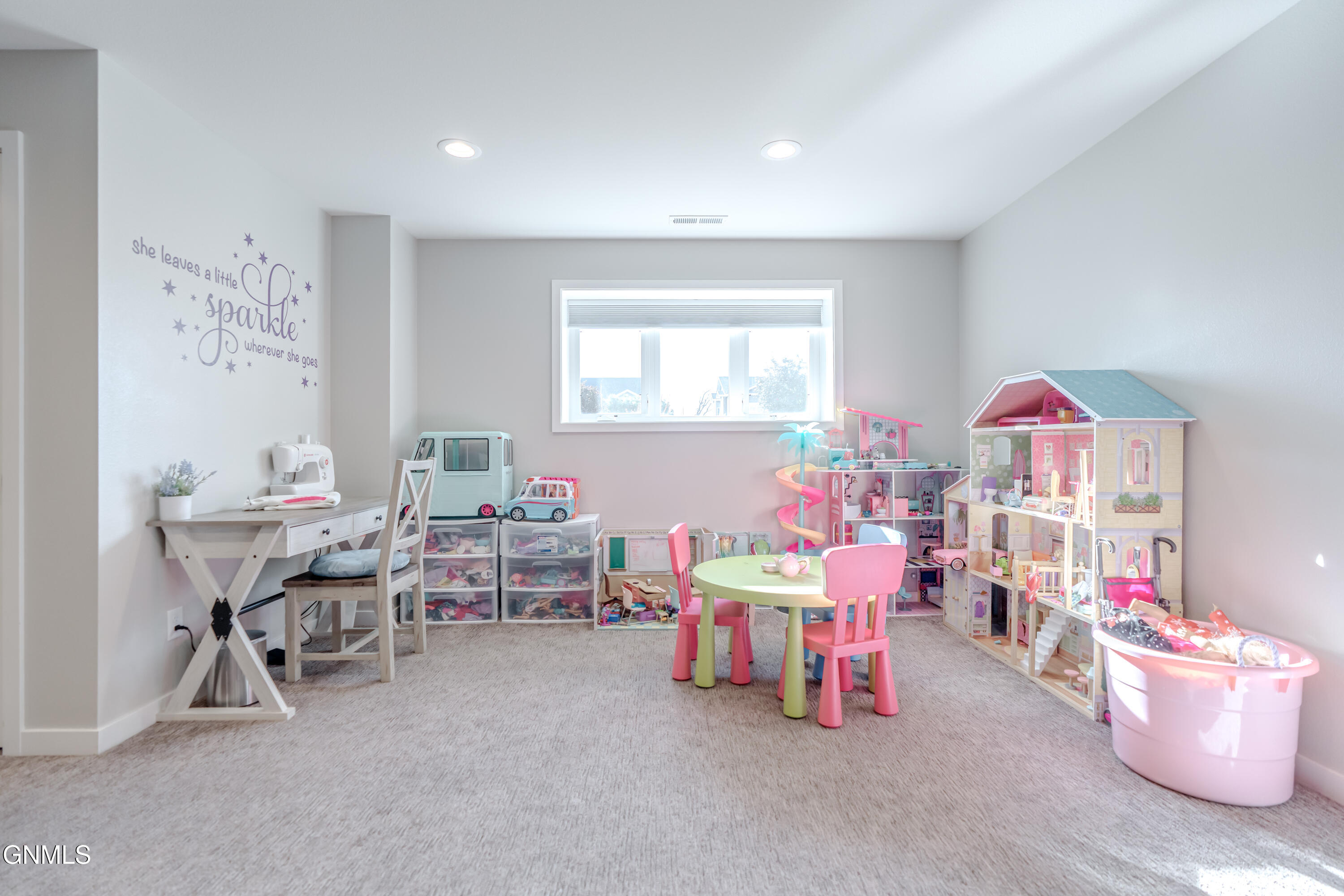 property viewer photo 50