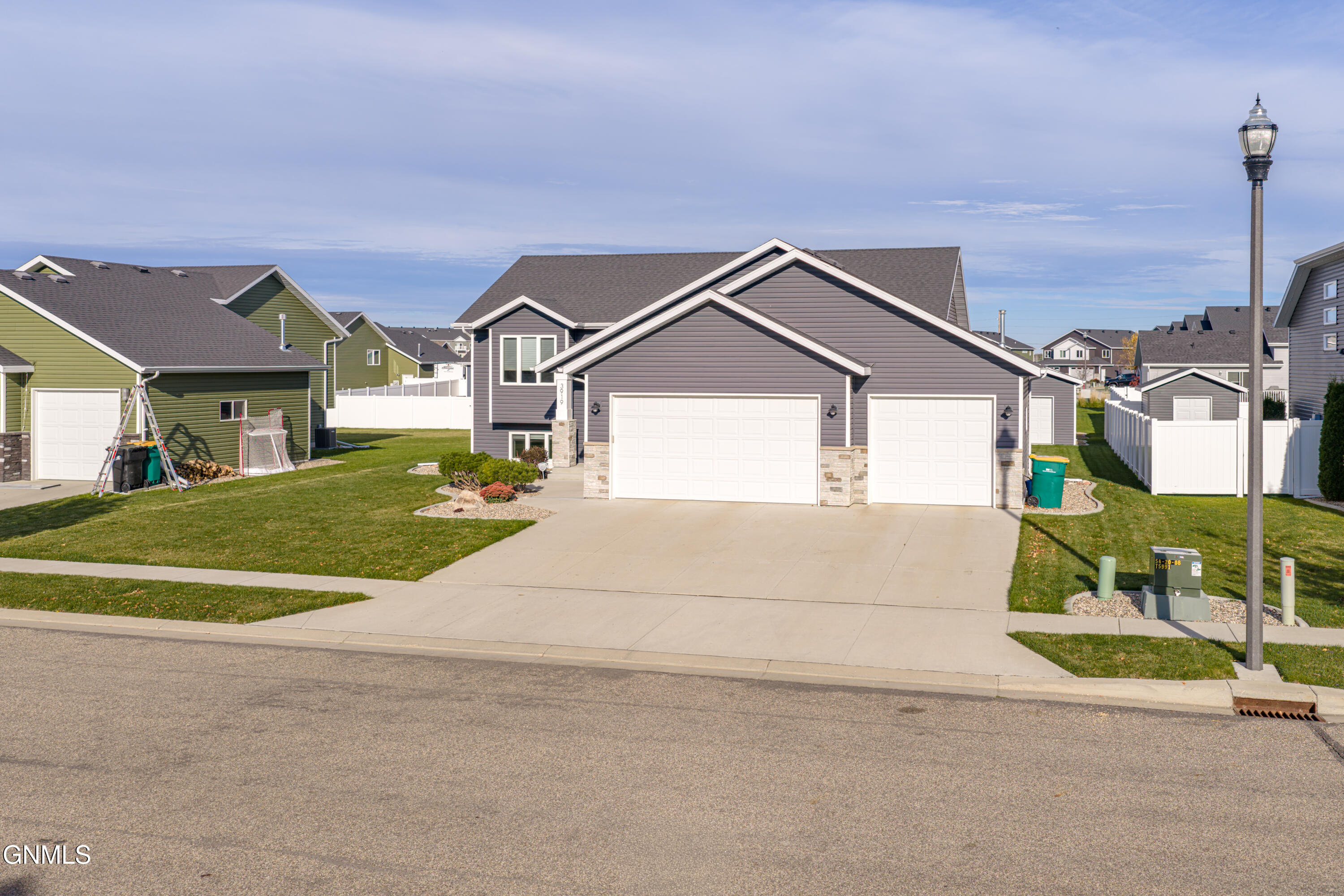 property viewer photo 91