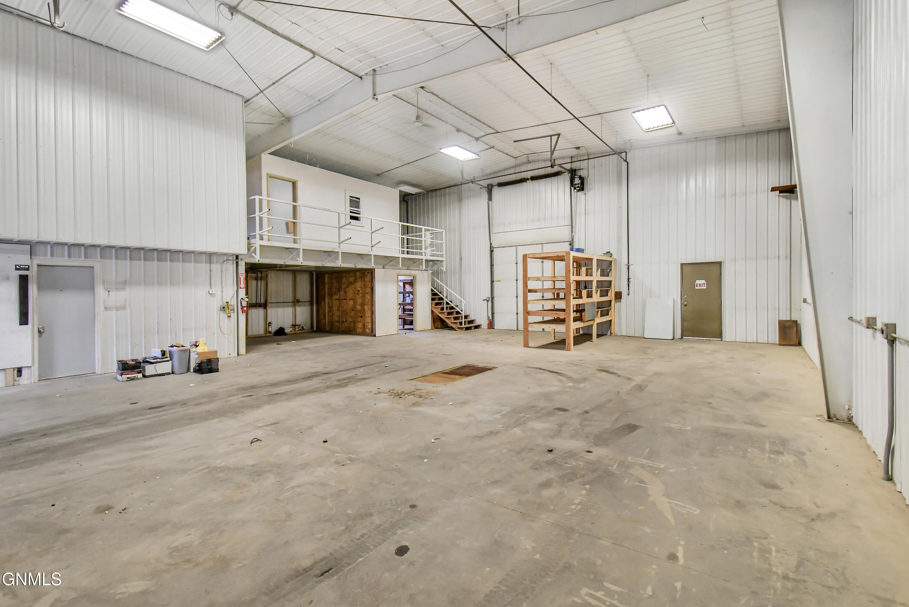 property viewer photo 4