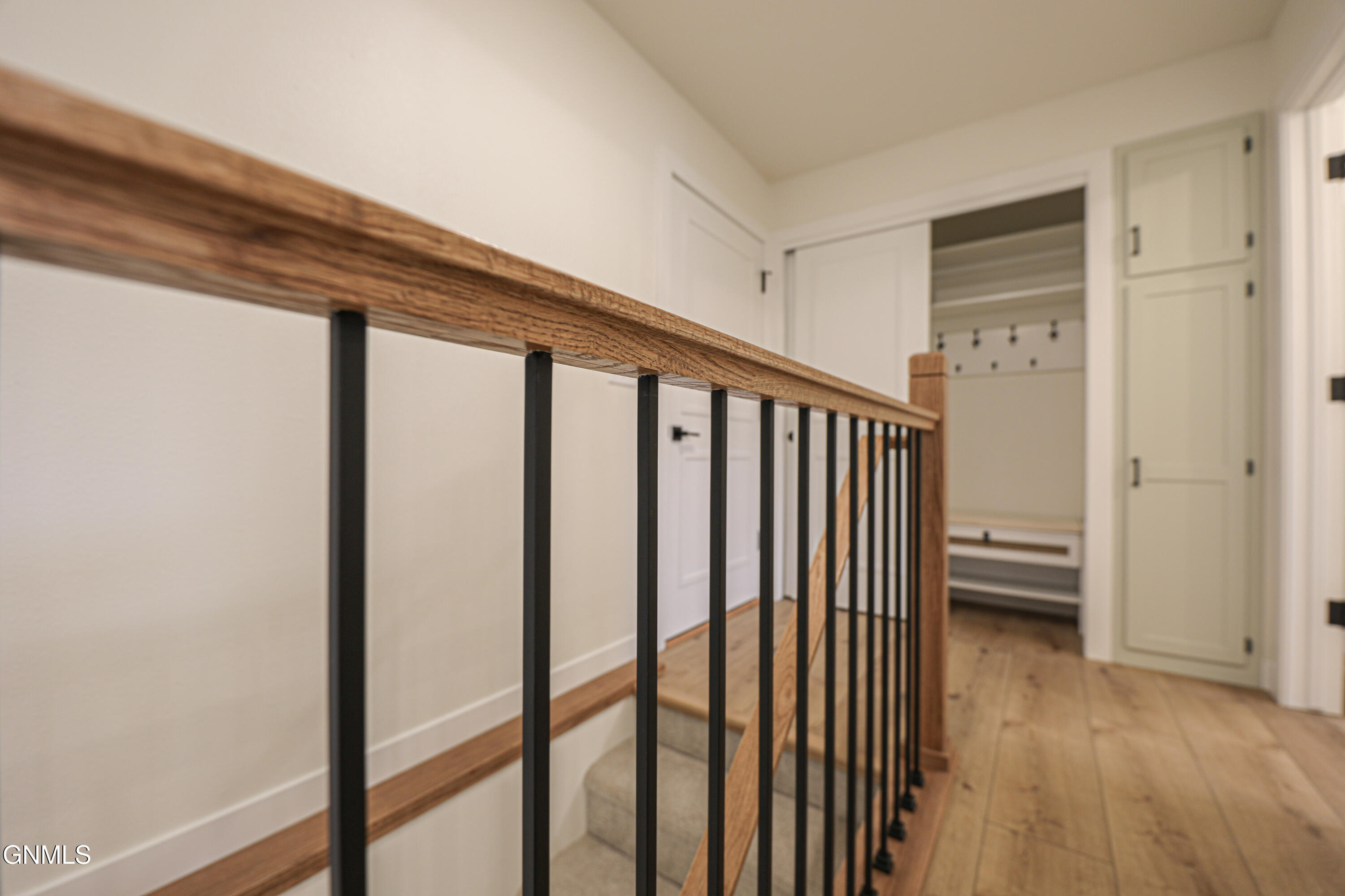 property viewer photo 38
