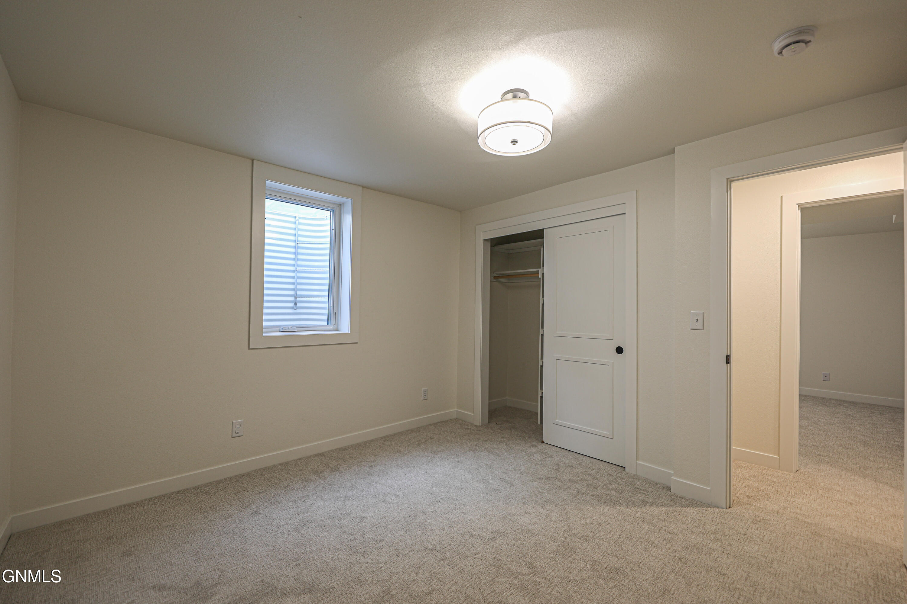 property viewer photo 55