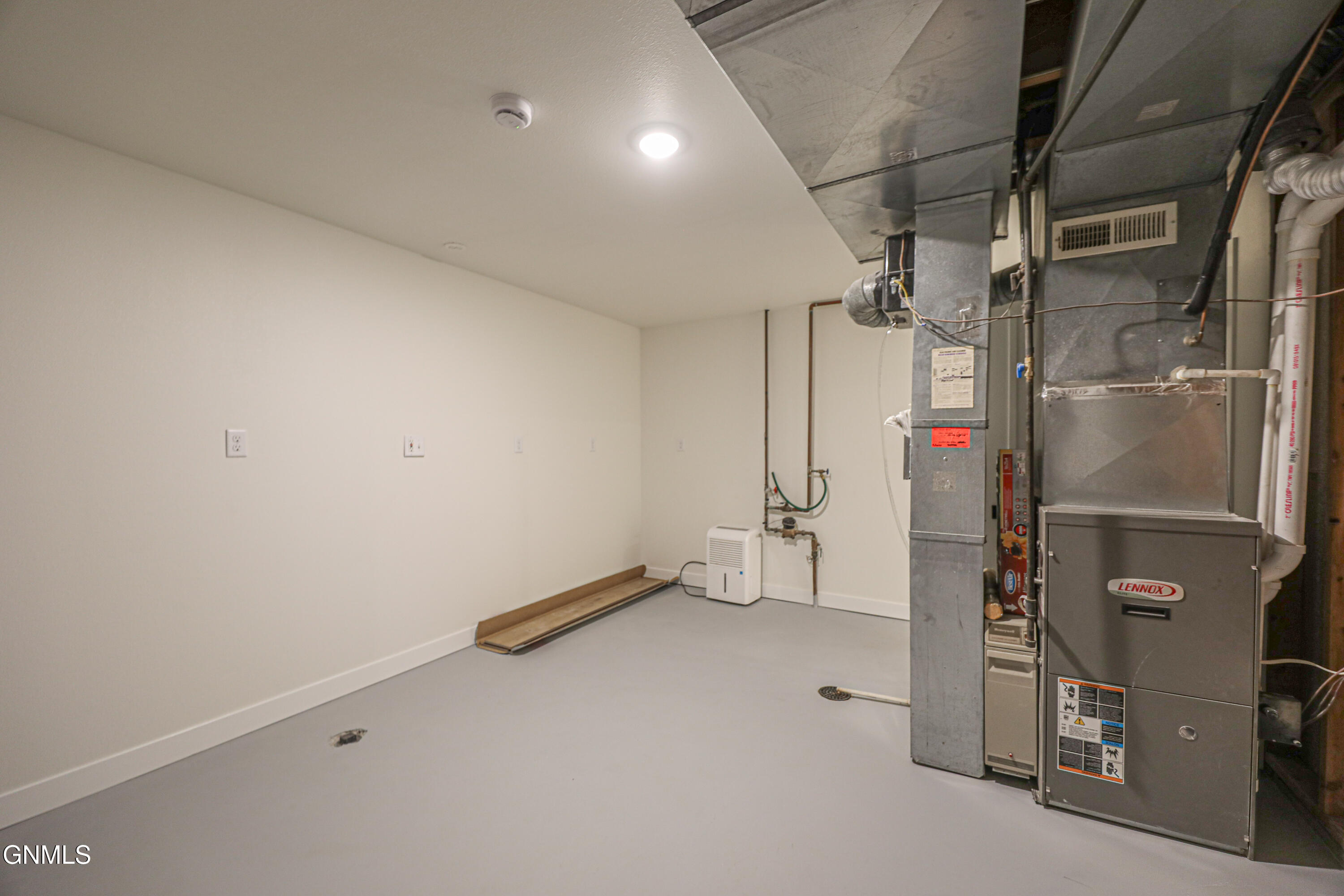 property viewer photo 68