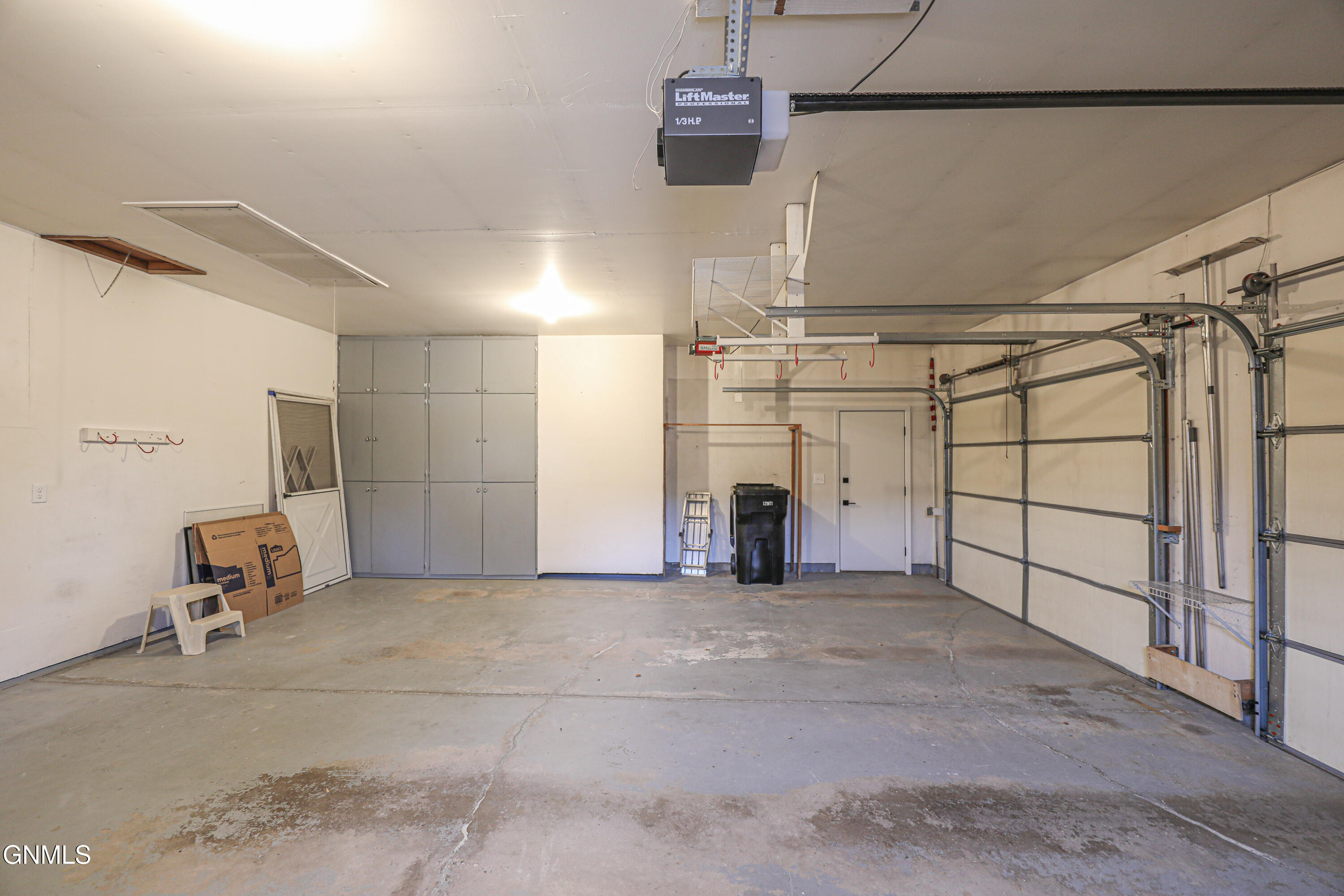property viewer photo 72