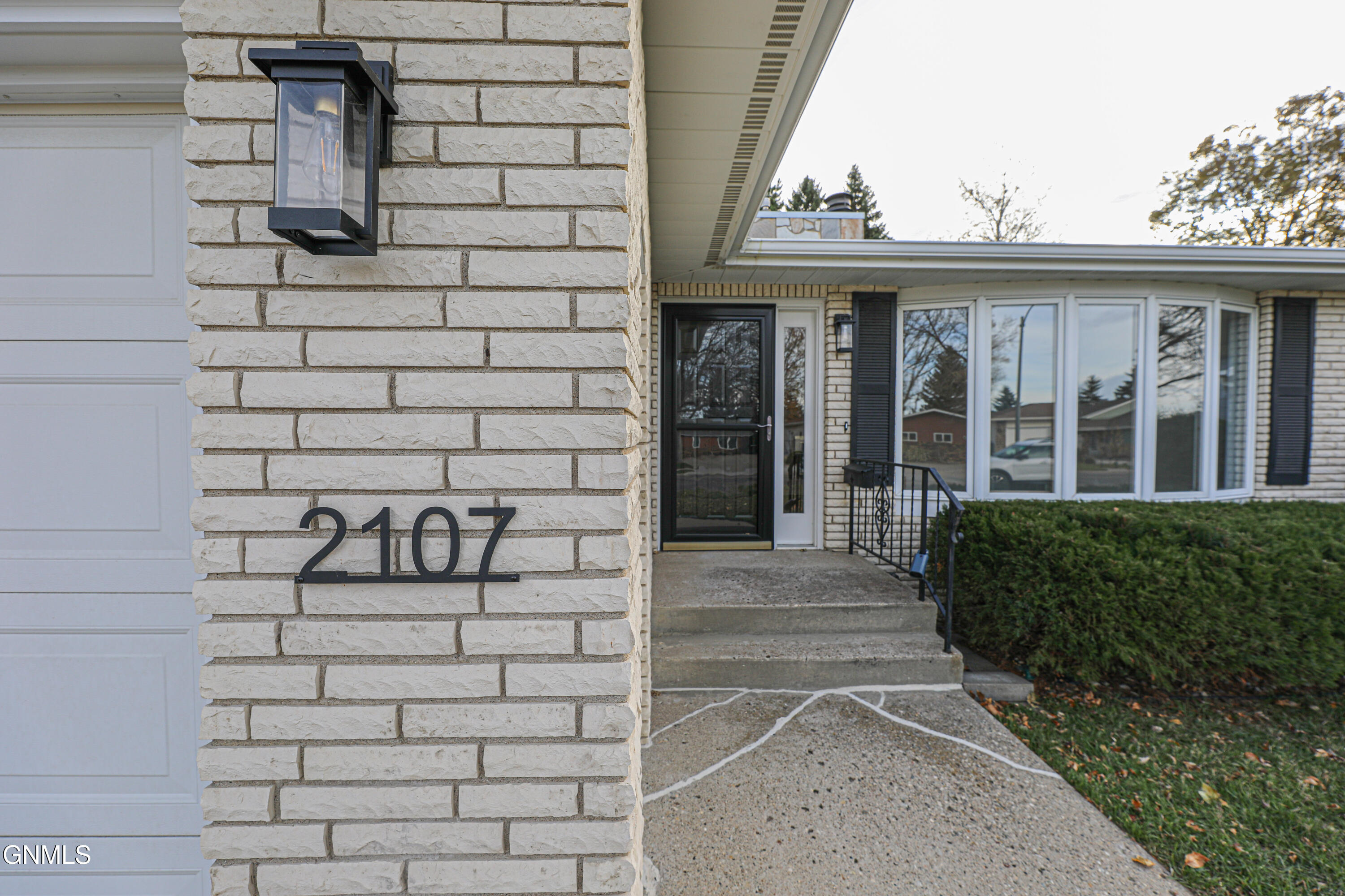 property viewer photo 80