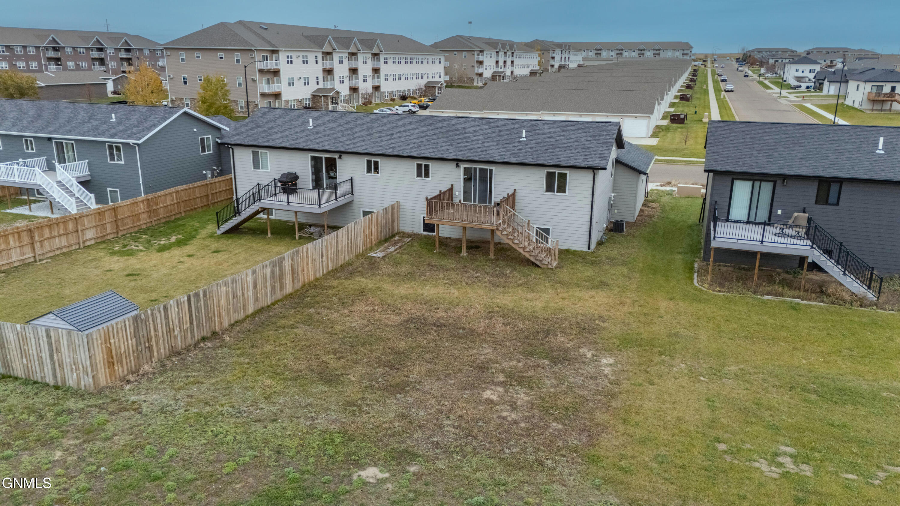 property viewer photo 32