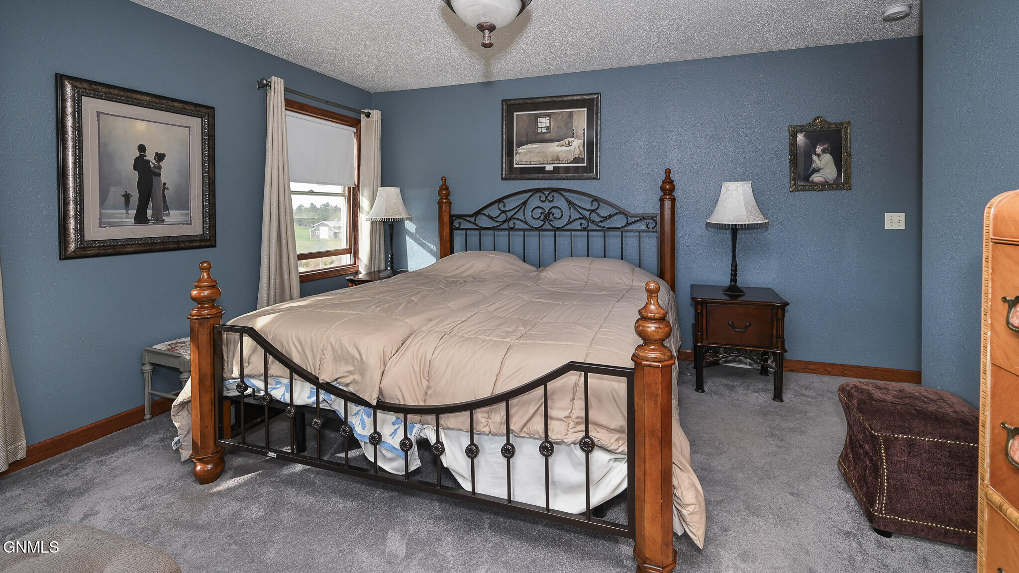 property viewer photo 18