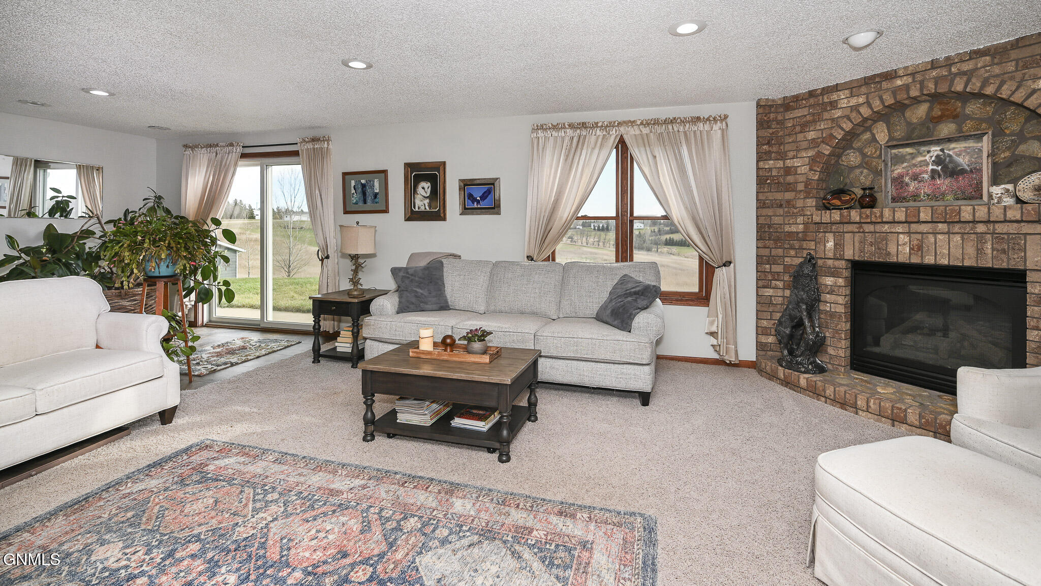 property viewer photo 32