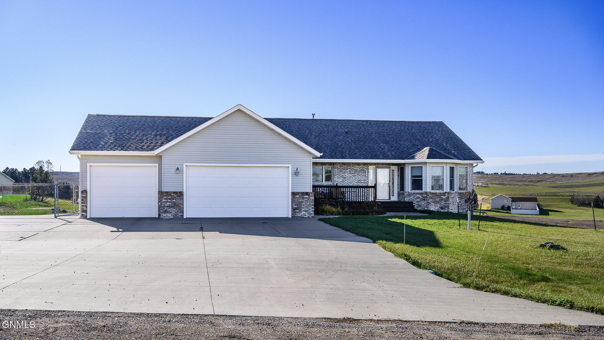 property viewer photo 45