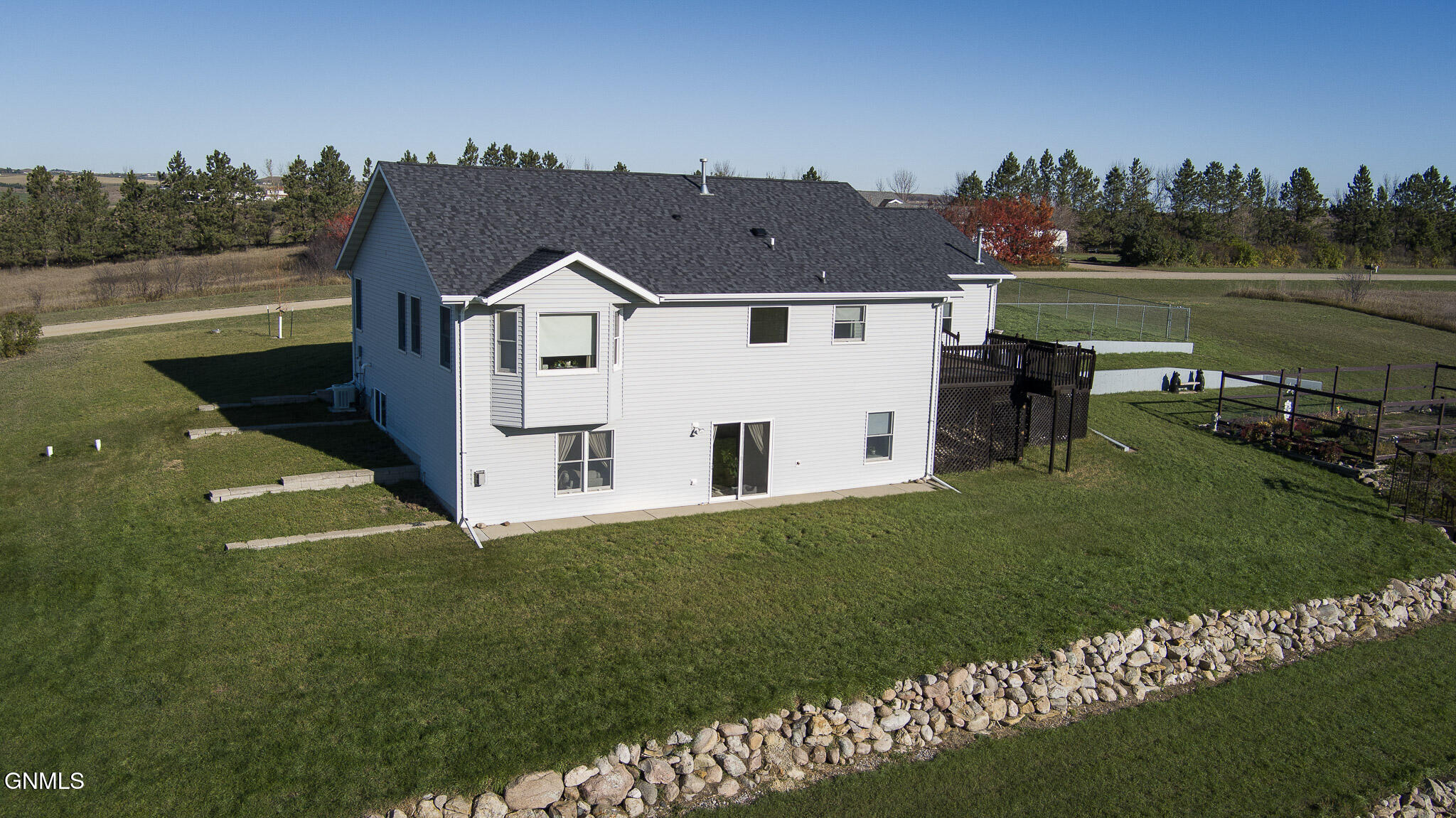 property viewer photo 48