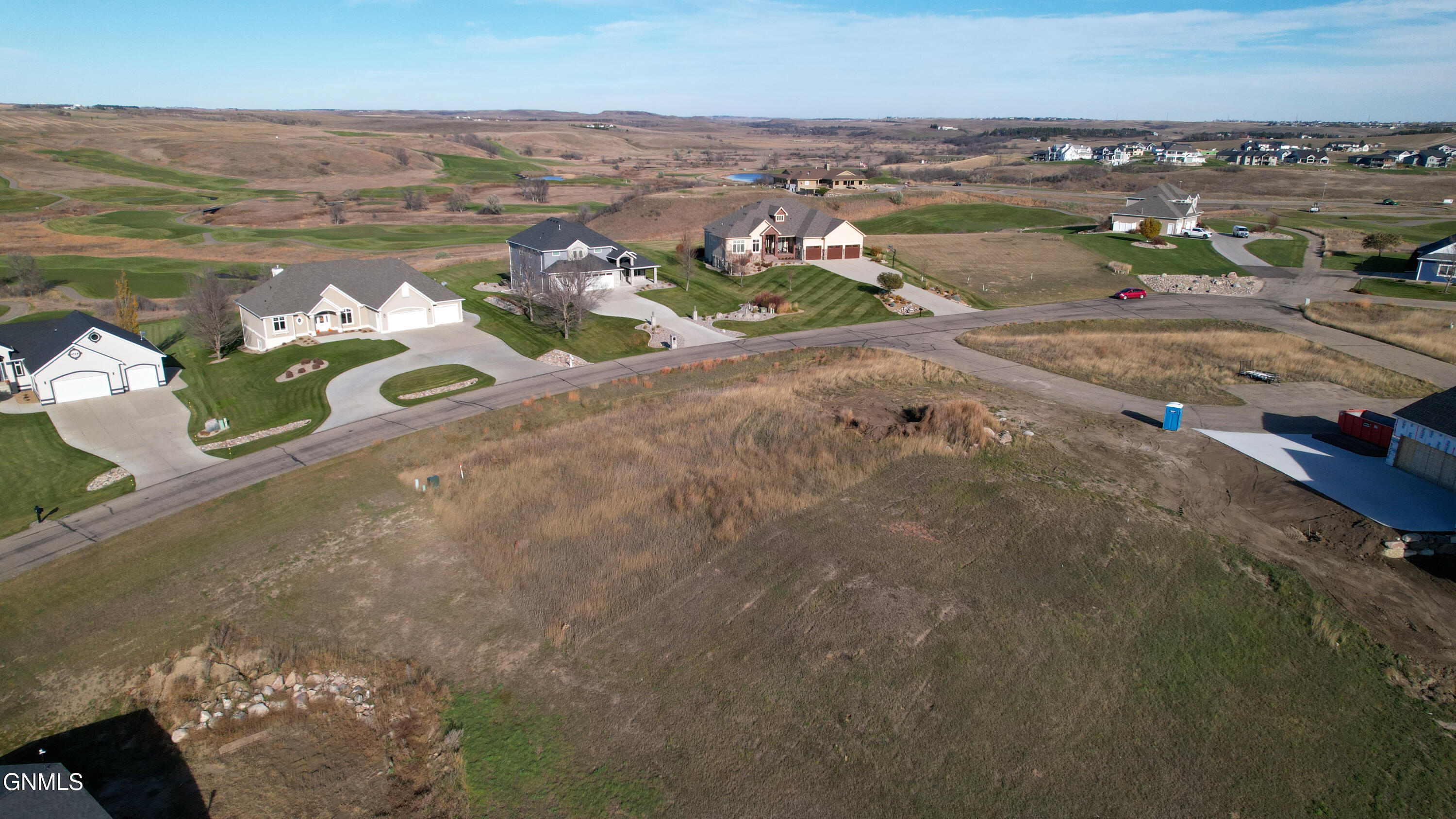 main property photo 4