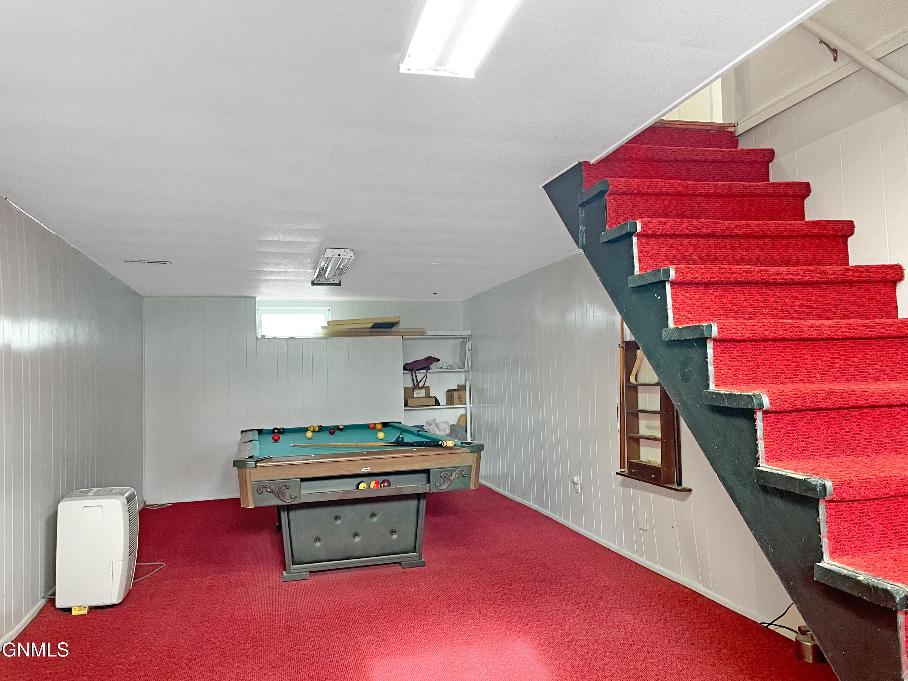 property viewer photo 36
