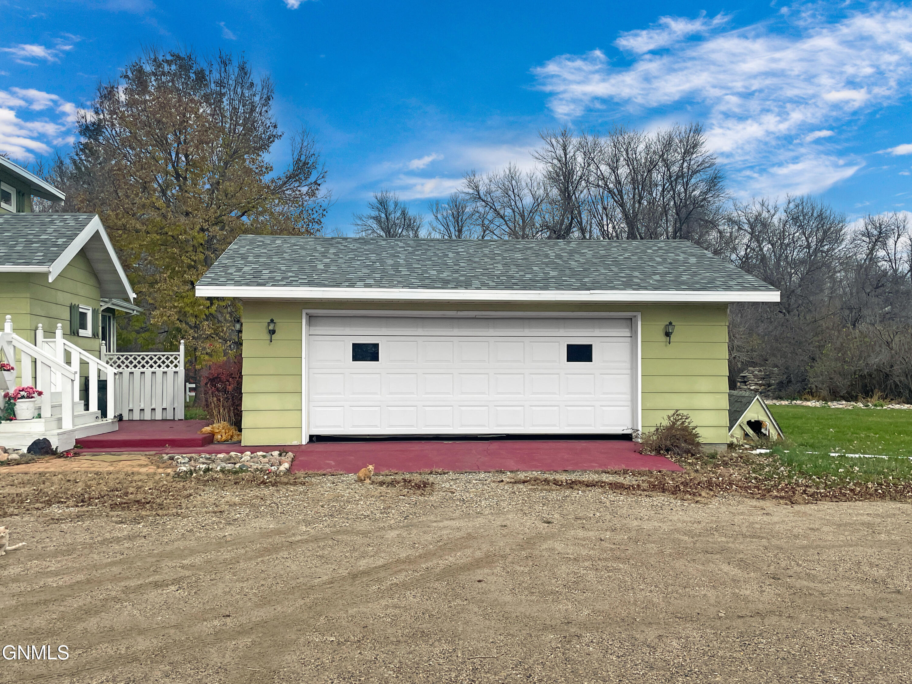 property viewer photo 37