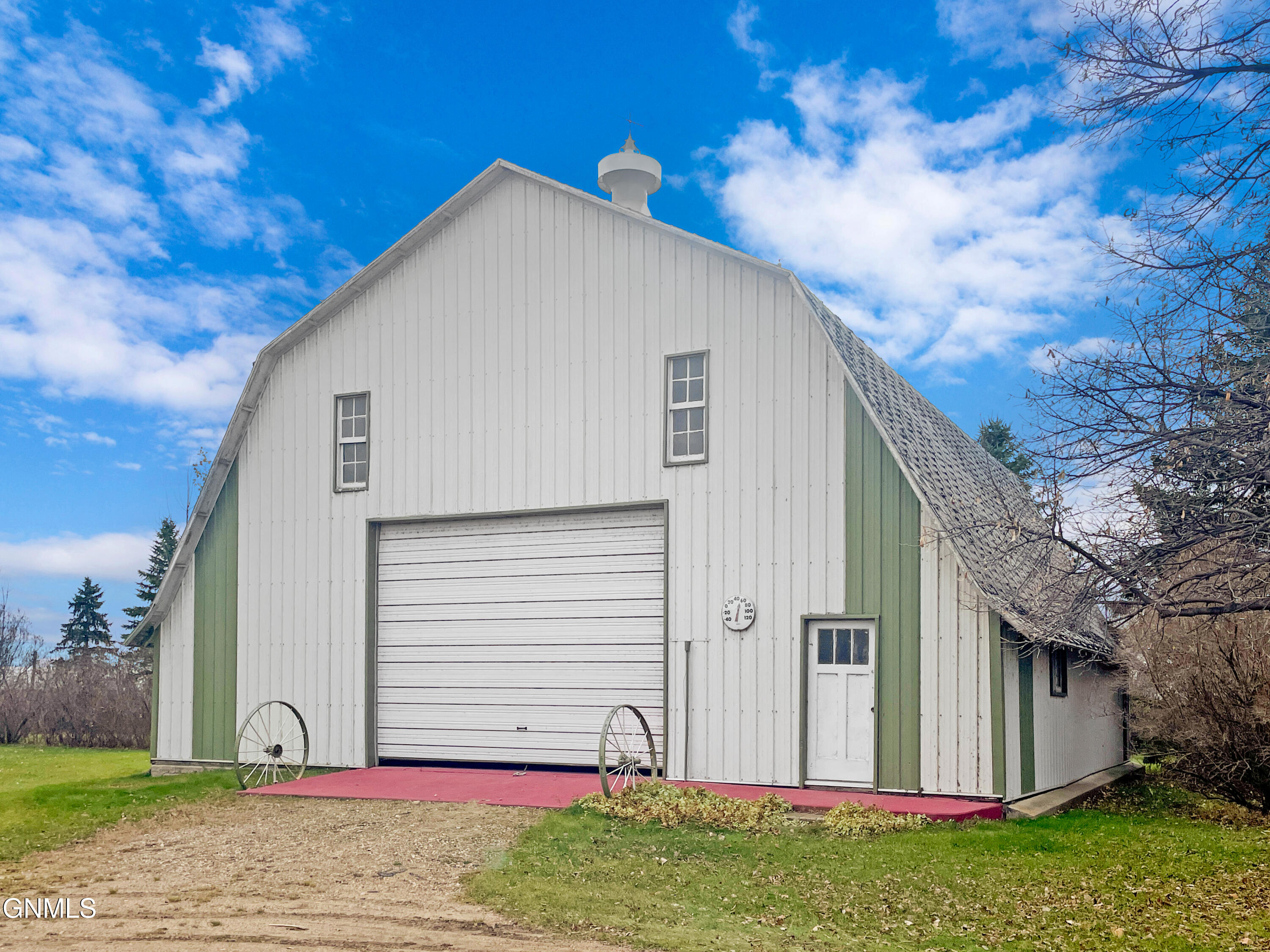 property viewer photo 5