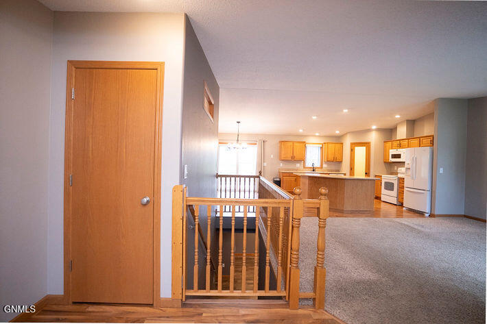 property viewer photo 4