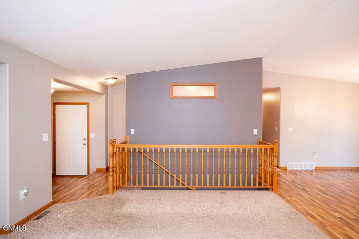 property viewer photo 6