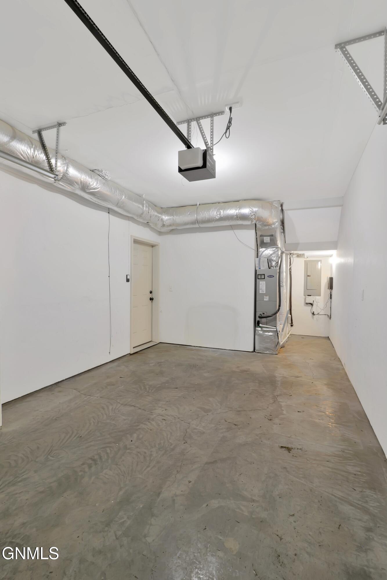 property viewer photo 17