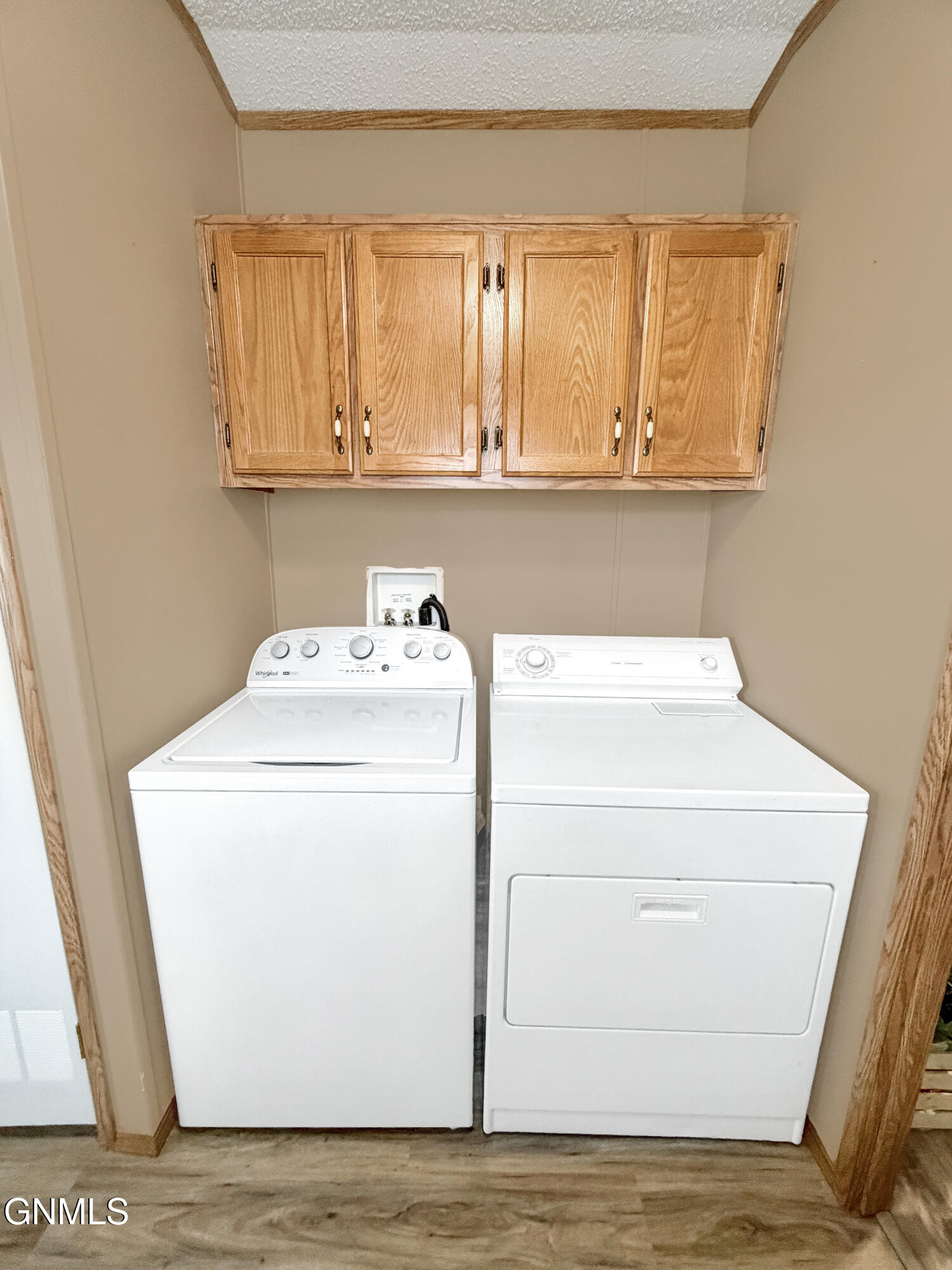 property viewer photo 13