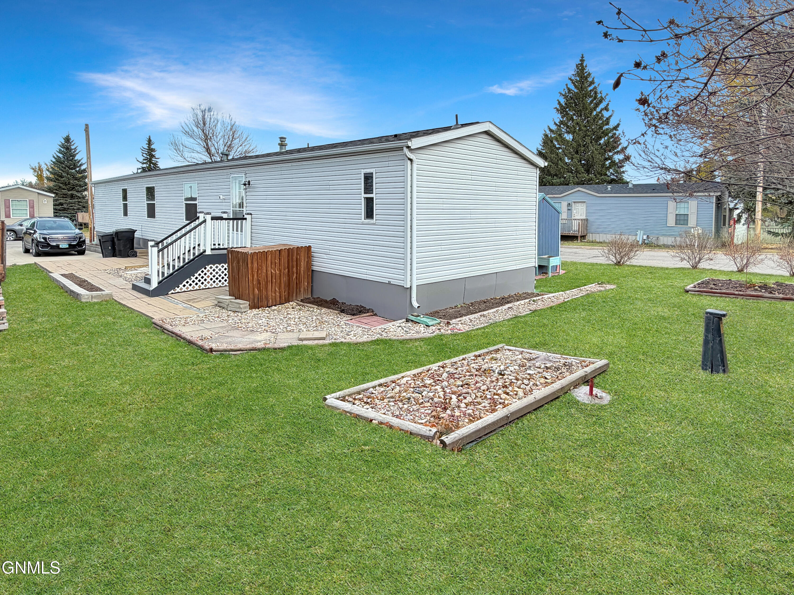property viewer photo 16