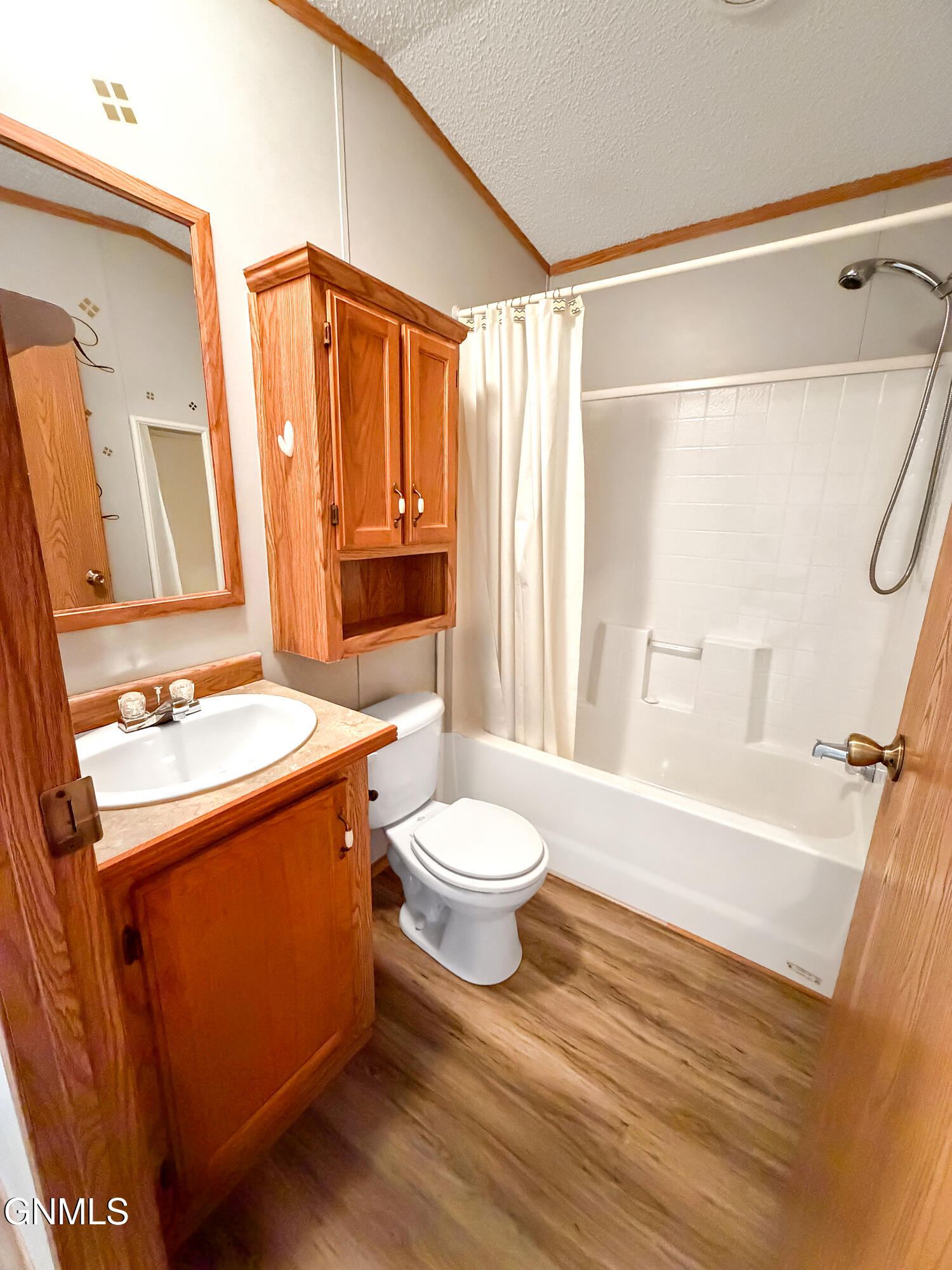 property viewer photo 6